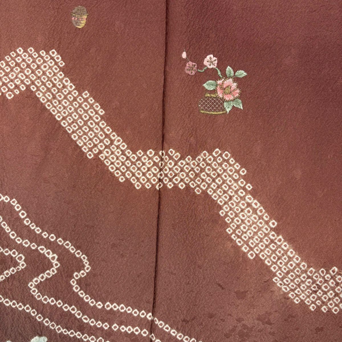 【美品】 付下 身長167cm 袖長65.5cm M 雙層 霞 花籠 絞染 刺繡 小豆 純蠶絲 秀品級