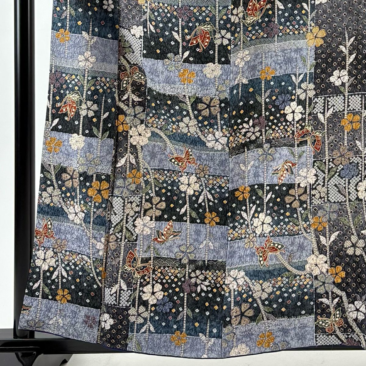 【美品】 小紋 身長159cm 袖長64cm M 雙層 蝶 草花紋 金彩裝飾 青灰 純蠶絲 秀品級