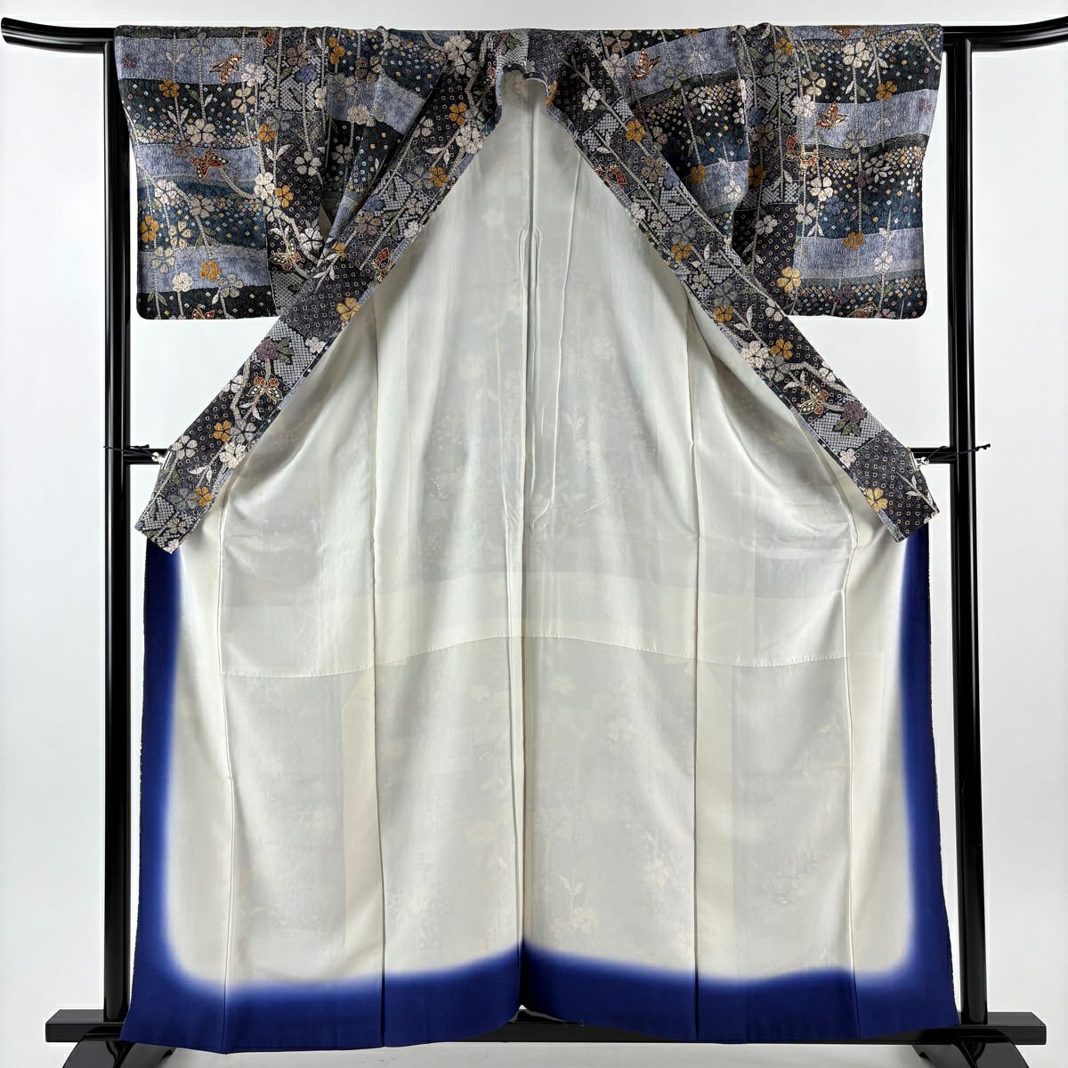 【美品】 小紋 身長159cm 袖長64cm M 雙層 蝶 草花紋 金彩裝飾 青灰 純蠶絲 秀品級