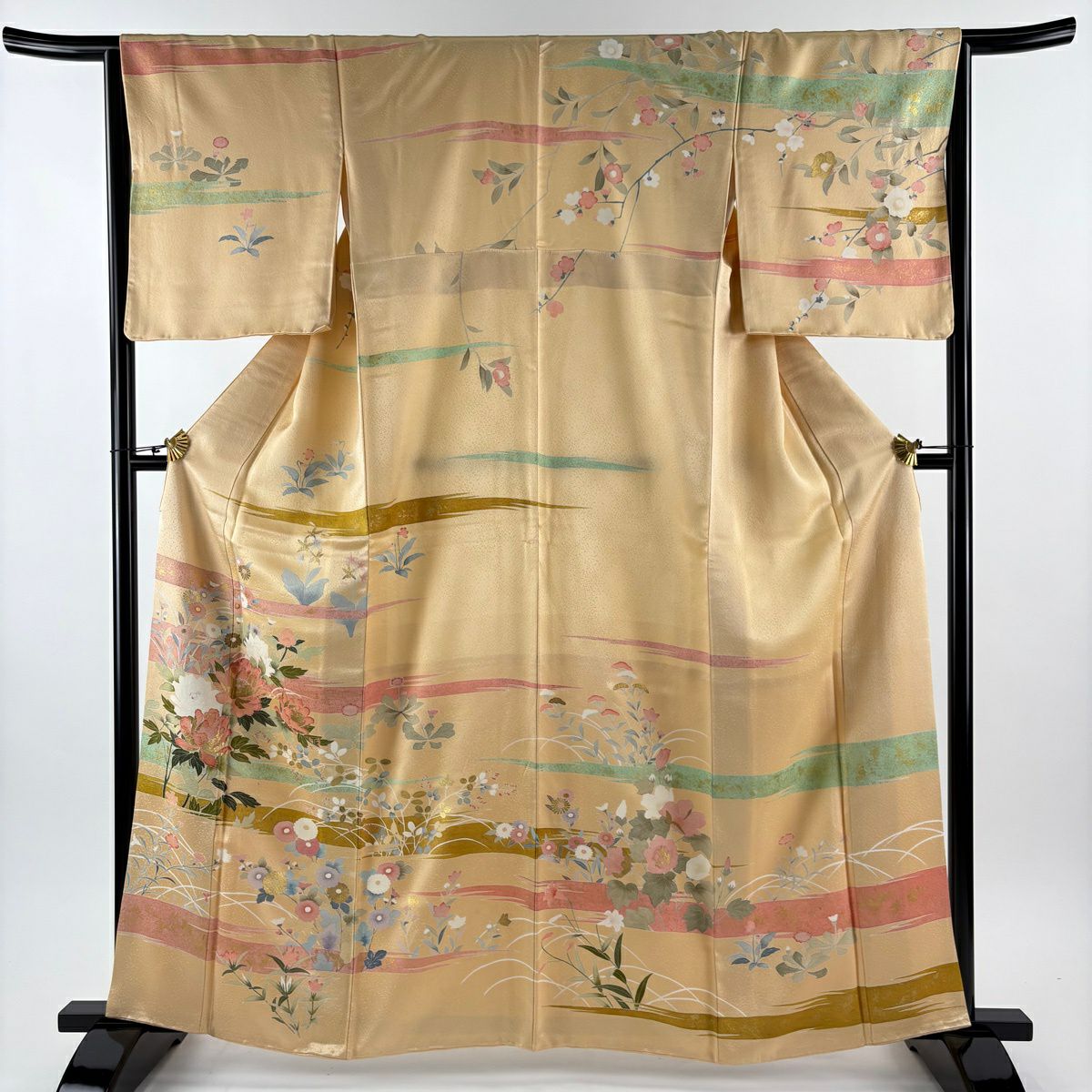 訪問服 身長162cm 袖長65cm M 雙層 牡丹 菊花 金彩裝飾 刺繡 淺橙色 純蠶絲 優品級