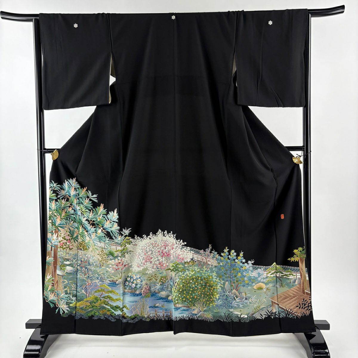 黑留袖禮服 身長161.5cm 袖長66cm M 雙層 落款有 松樹 水邊的風景 黑 純蠶絲 名品級
