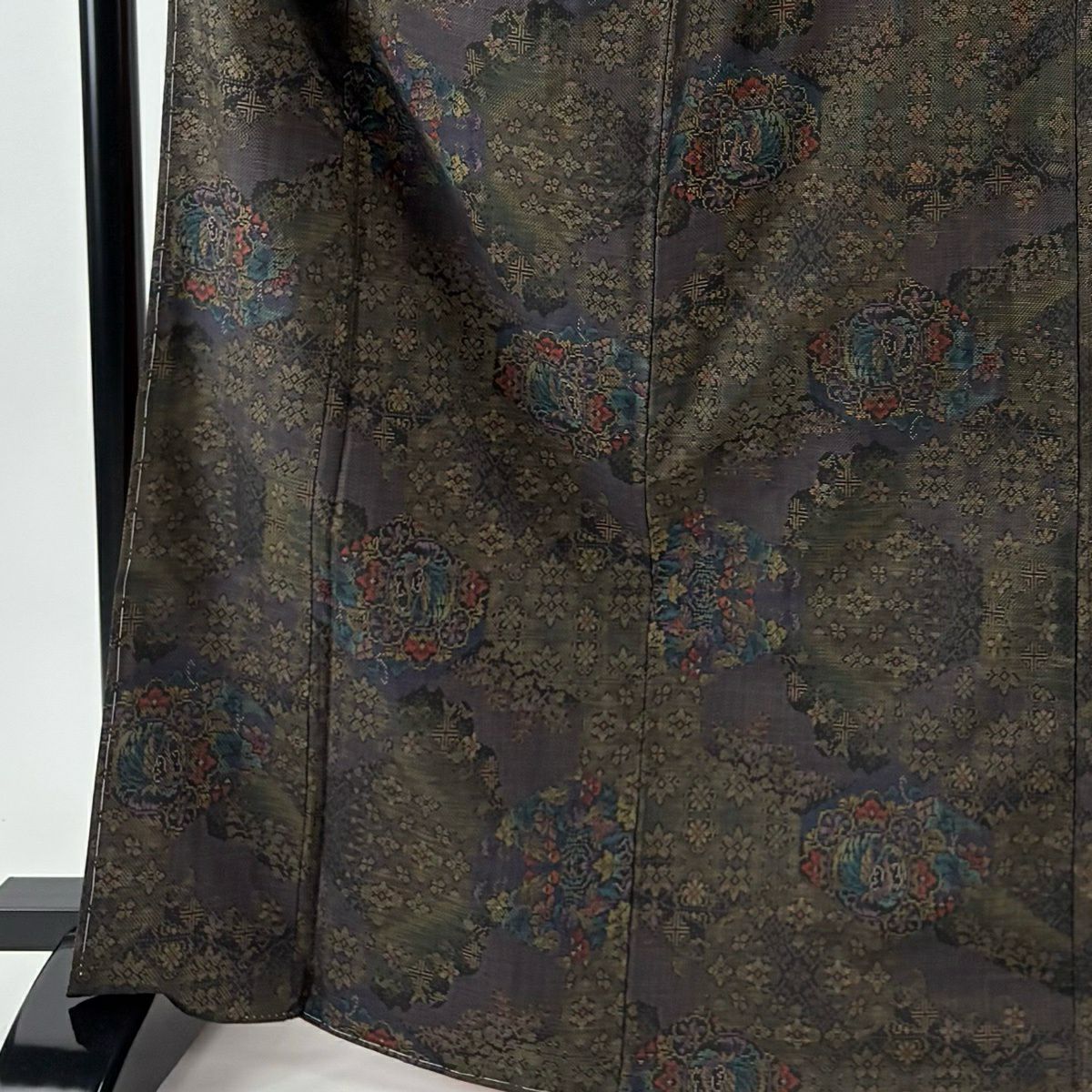 【美品】 紬織 身長169cm 袖長68.5cm L 雙層 草花紋紋 華紋 茶綠 純蠶絲 名品級