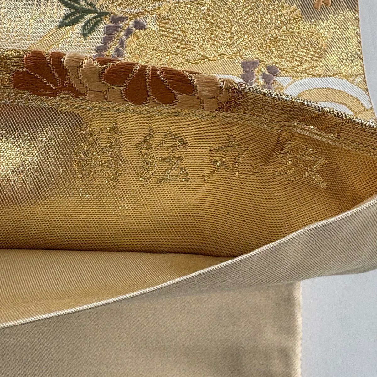 【美品】 袋帶 秀品級 蒔絵圓紋 笠松樹 金絲 金金箔 金 六通 純蠶絲