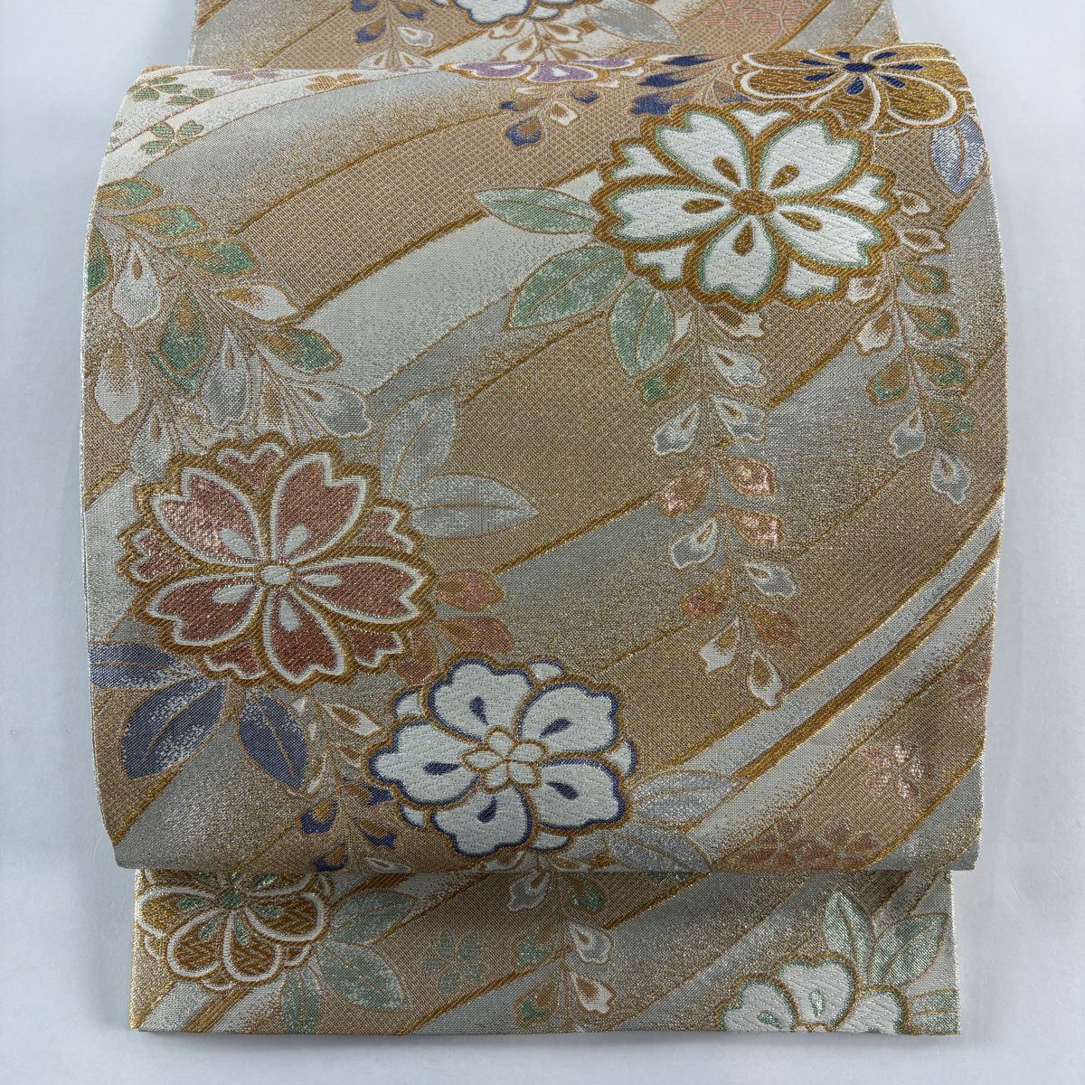 【美品】 袋帶 秀品級 樱花 藤 唐織 金金箔 銀 六通 純蠶絲