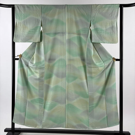 【美品】 小紋 身長152.5cm 袖長63cm S 雙層 山並漸層 淡綠 純蠶絲 優品級 一個紋