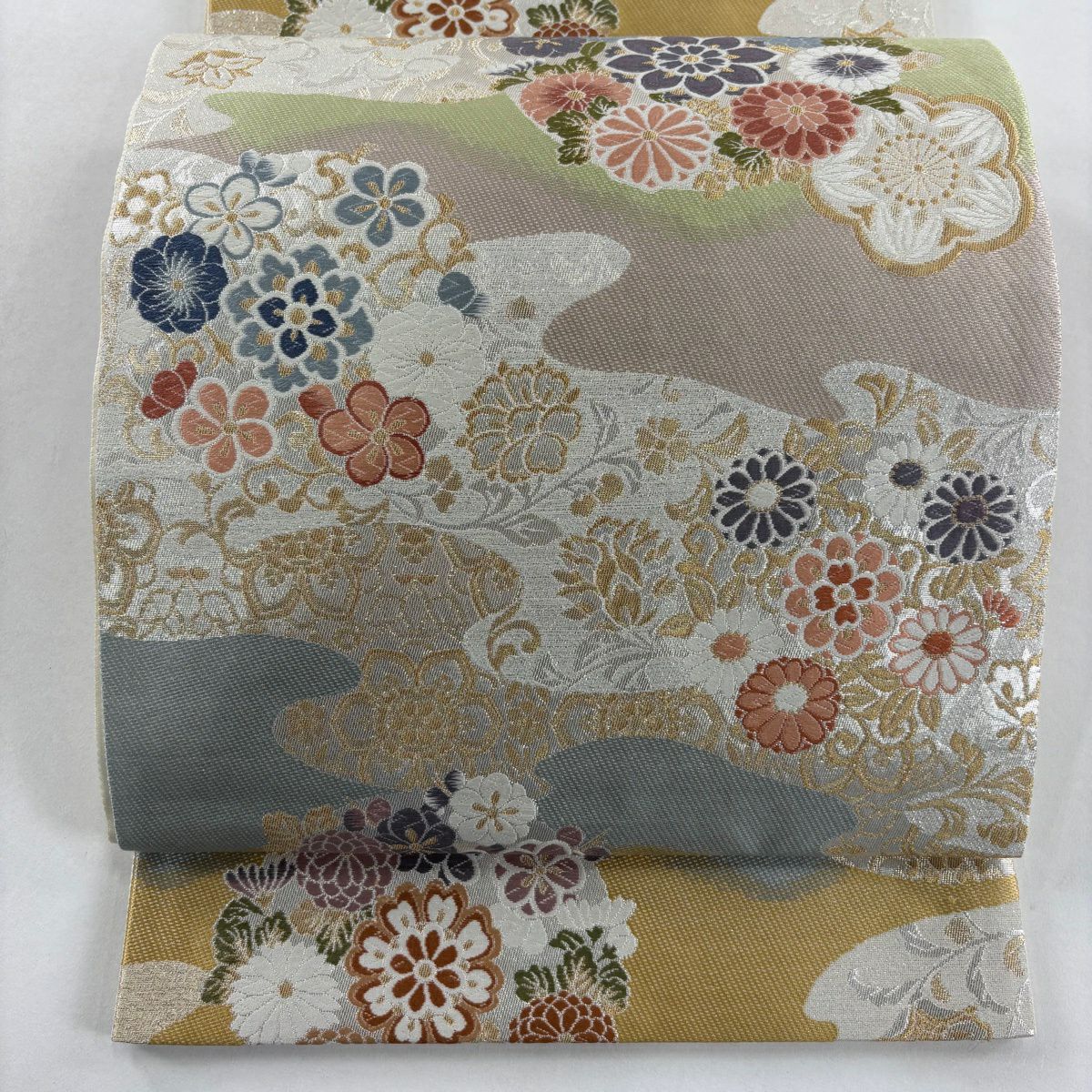 【美品】 袋帶 秀品級 草花紋紋 華紋 金金箔 金絲 灰白 六通 純蠶絲