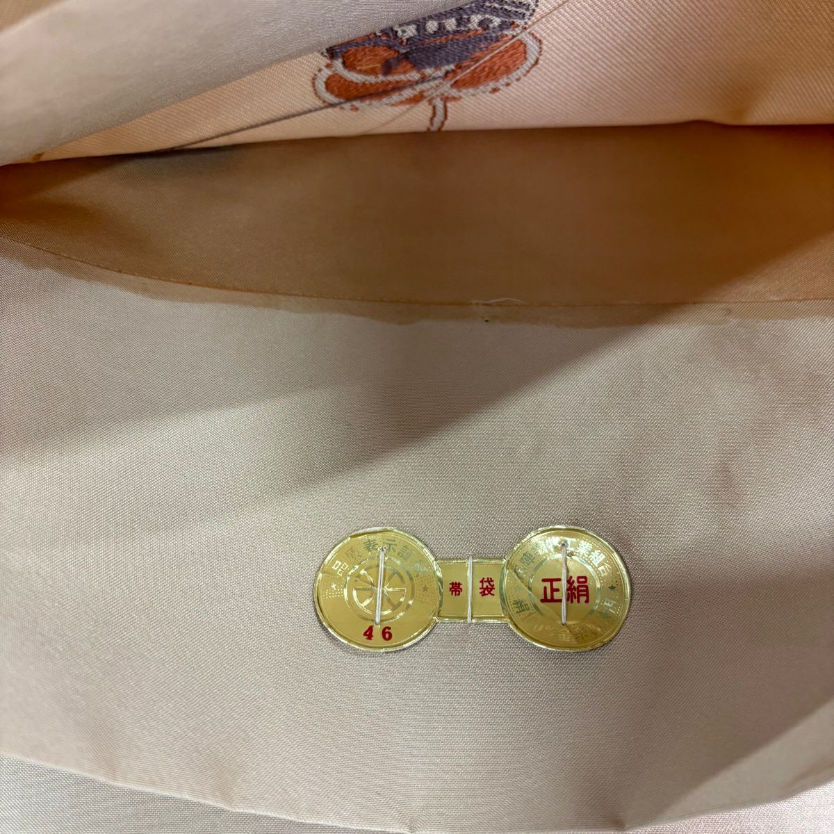 【美品】 袋帶 逸品級 河村織物 落款あり 証紙あり 名物利休裂 御仕覆 金金箔 薄茶 六通 純蠶絲