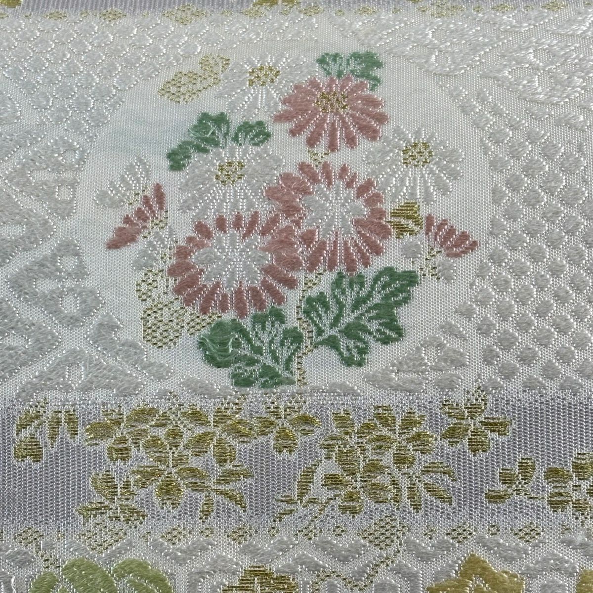 袋帶 逸品級 草花紋紋 段紋 金絲 唐織 奶油色 六通 純蠶絲