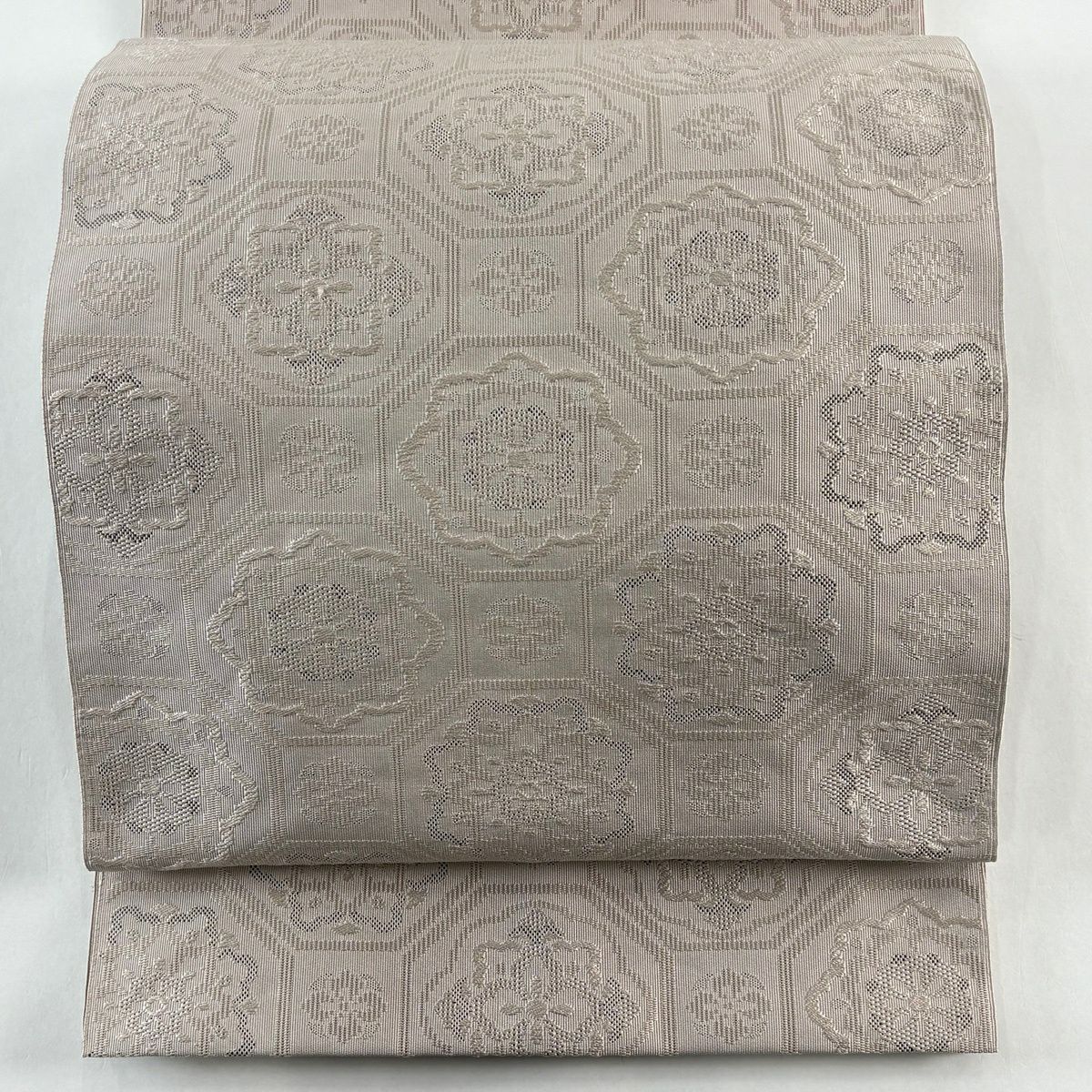 【美品】名古屋帶 逸品級 有落款 松樹葉仕立 八寸名古屋帶 手織 蜀江華紋 薄小豆 純蠶絲