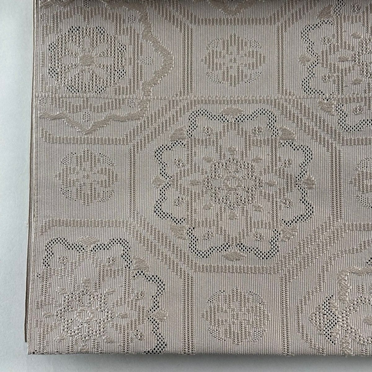 【美品】名古屋帶 逸品級 有落款 松樹葉仕立 八寸名古屋帶 手織 蜀江華紋 薄小豆 純蠶絲