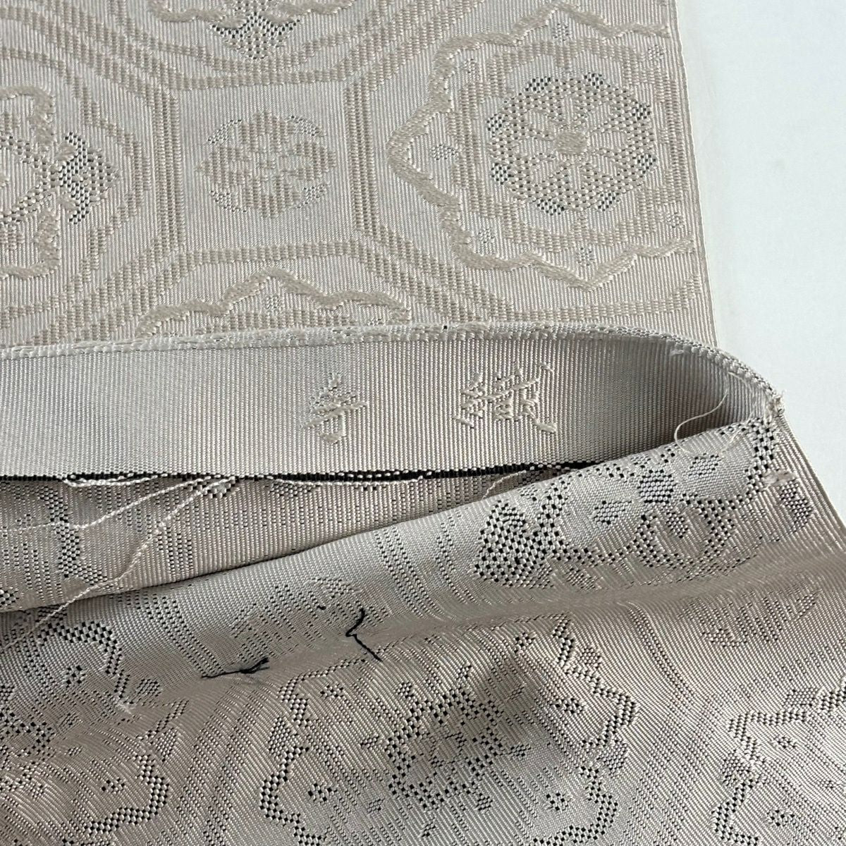 【美品】名古屋帶 逸品級 有落款 松樹葉仕立 八寸名古屋帶 手織 蜀江華紋 薄小豆 純蠶絲