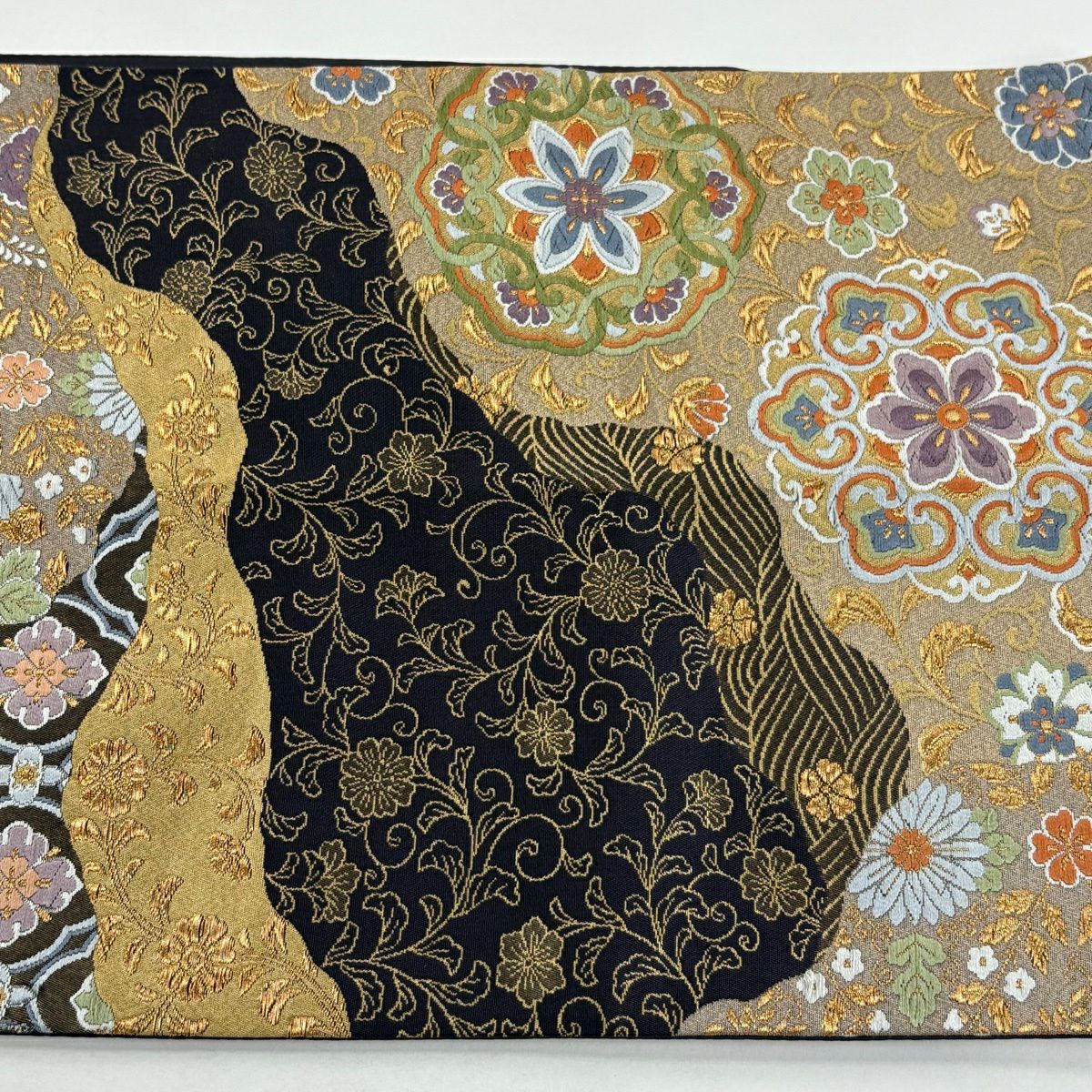 【美品】 袋帶 秀品級 華紋 草花紋 金糸 金金箔 濃紫 六通 純蠶絲