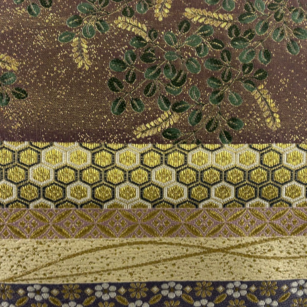 【美品】 袋帶 秀品級 落款あり 萩 有職文樣 金絲 金金箔 奶油 六通 純蠶絲