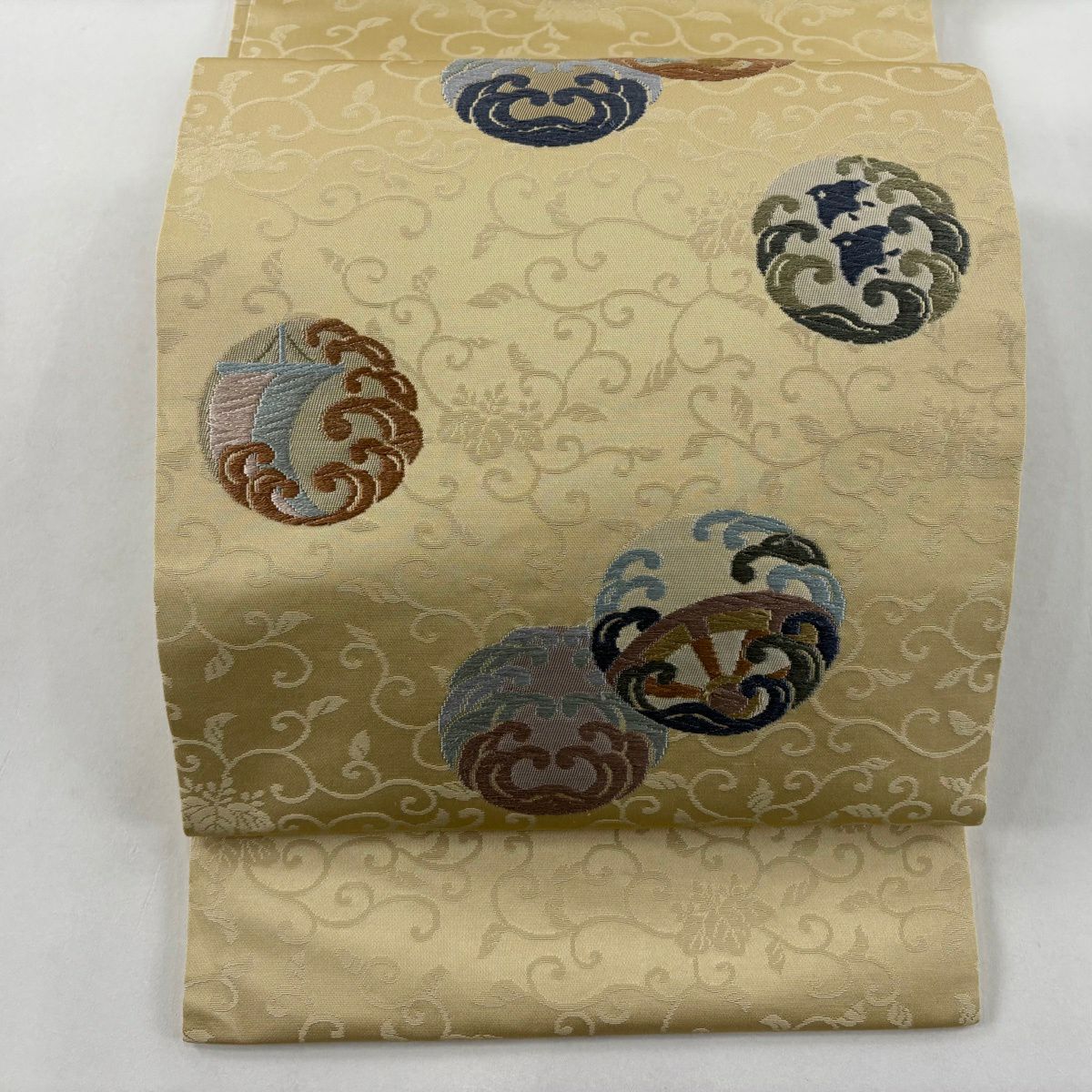 【美品】 開口名古屋帶 優品級 波頭 千鳥 唐織 米色 純蠶絲
