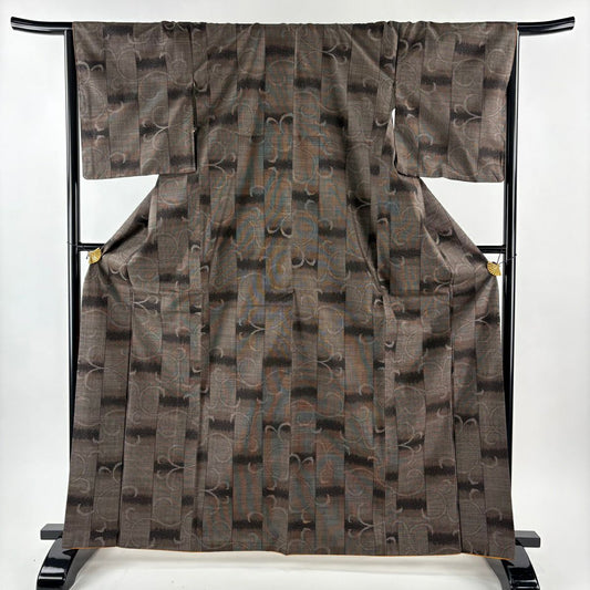 【美品】 大島紬織 身長165cm 袖長66cm M 雙層 純泥染 證書附帶 唐草紋 縱條 焦茶 正蠶絲 名品級