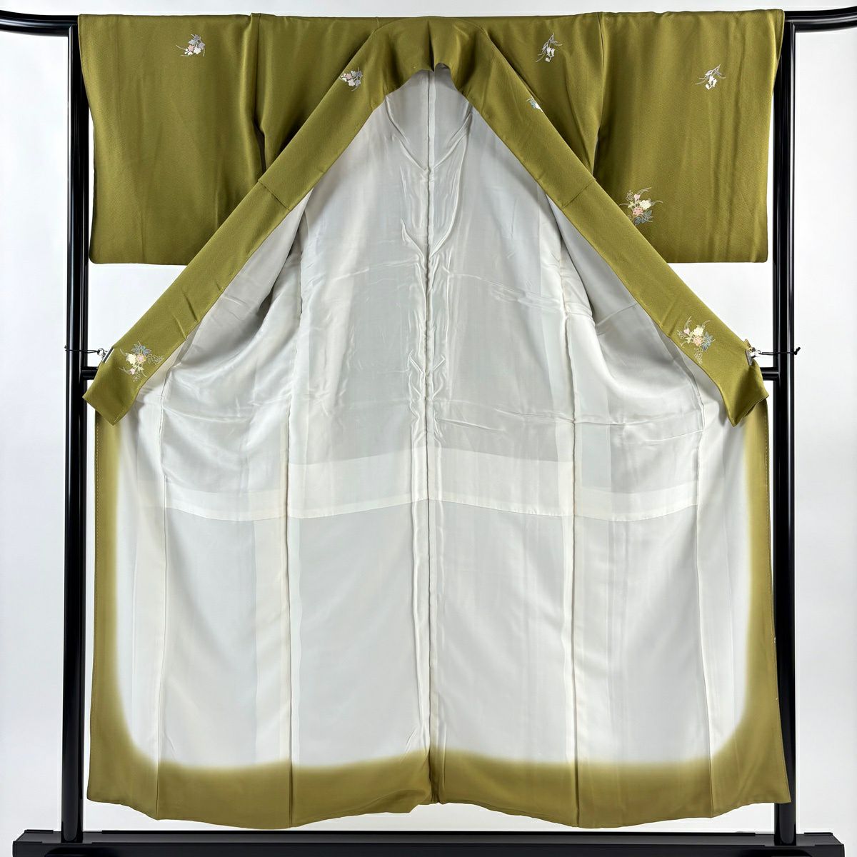 【美品】 小紋 身長151cm 袖長65cm M 雙層 百貫石峰 落款あり 草花紋紋 抹茶 純蠶絲 秀品級