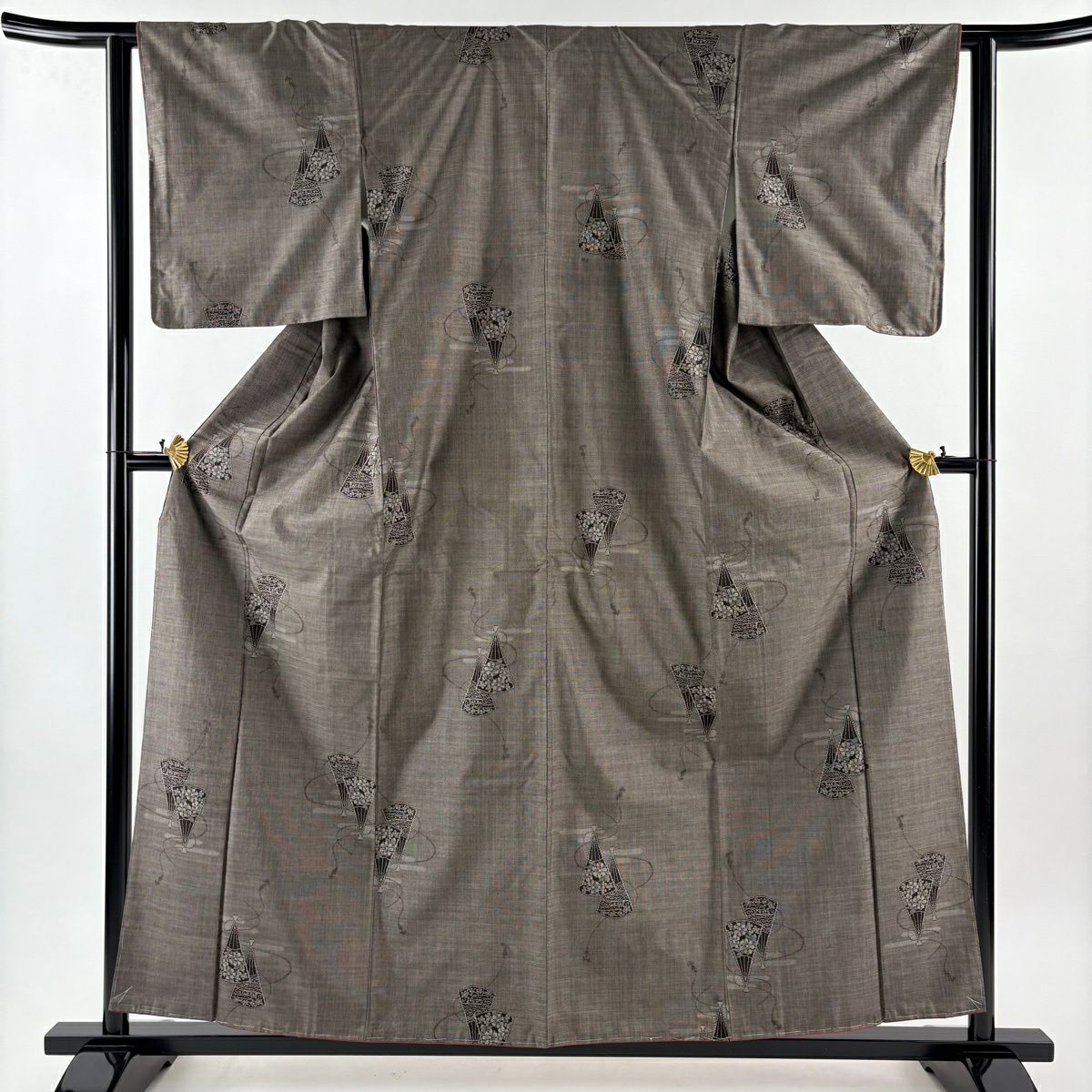 【美品】 大島紬織 身長158.5cm 袖長61.5cm S 雙層 純泥染 證書あり 中啓 花 灰茶 純蠶絲 秀品級