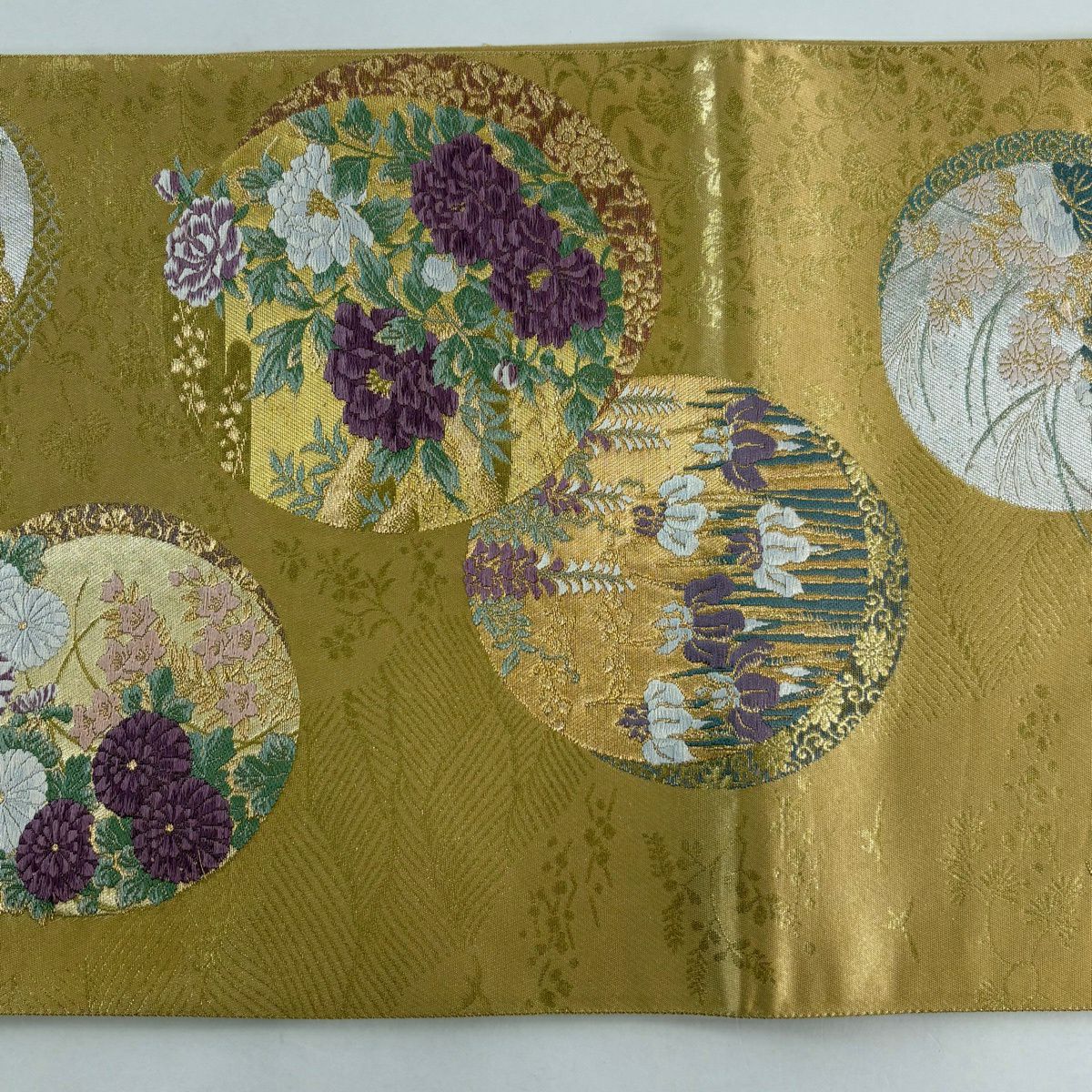 【美品】 袋帶 逸品級 じゅらく 落款あり じゅらく帝王紫 圓文 草花紋紋 金銀彩 金金箔 淺黃土色 大鼓圖案 純蠶絲