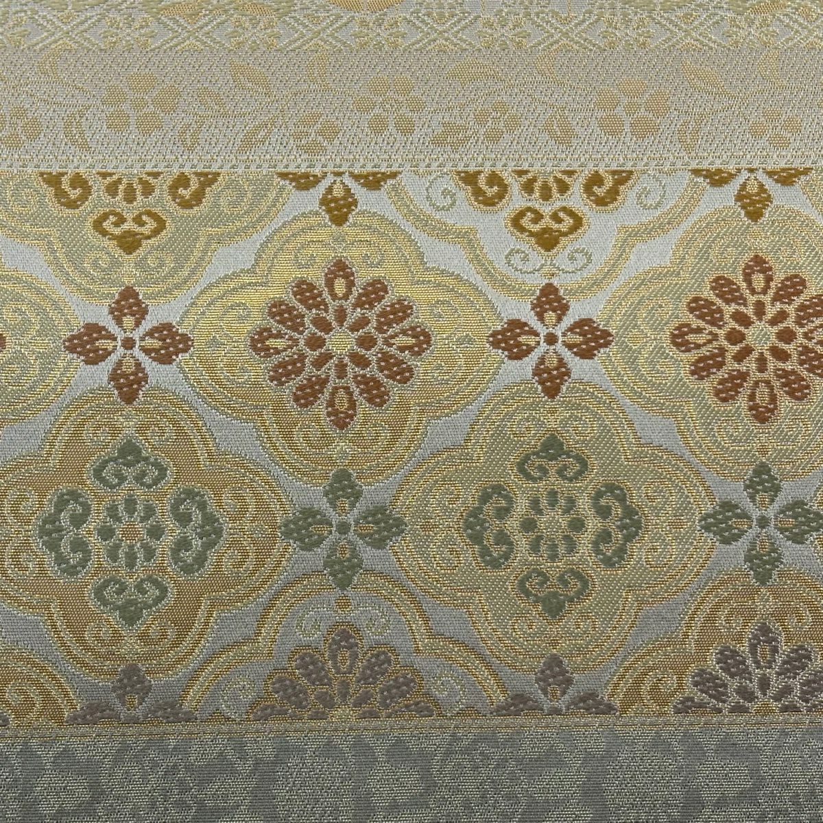 【美品】 袋帶 逸品級 金金箔屋清兵衛 落款あり 悠久之美 七寶紋 花 唐織 金金箔 淺綠色 お太鼓柄 純蠶絲