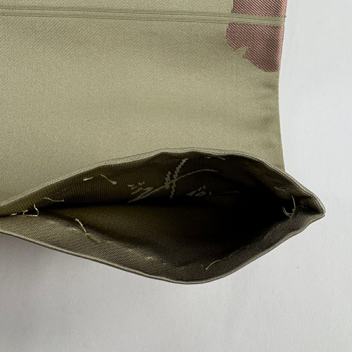 【美品】 袋帶 逸品級 辻村ジュサブロー 落款あり 關西裁縫 櫻 花瓣 灰綠 六通 純蠶絲