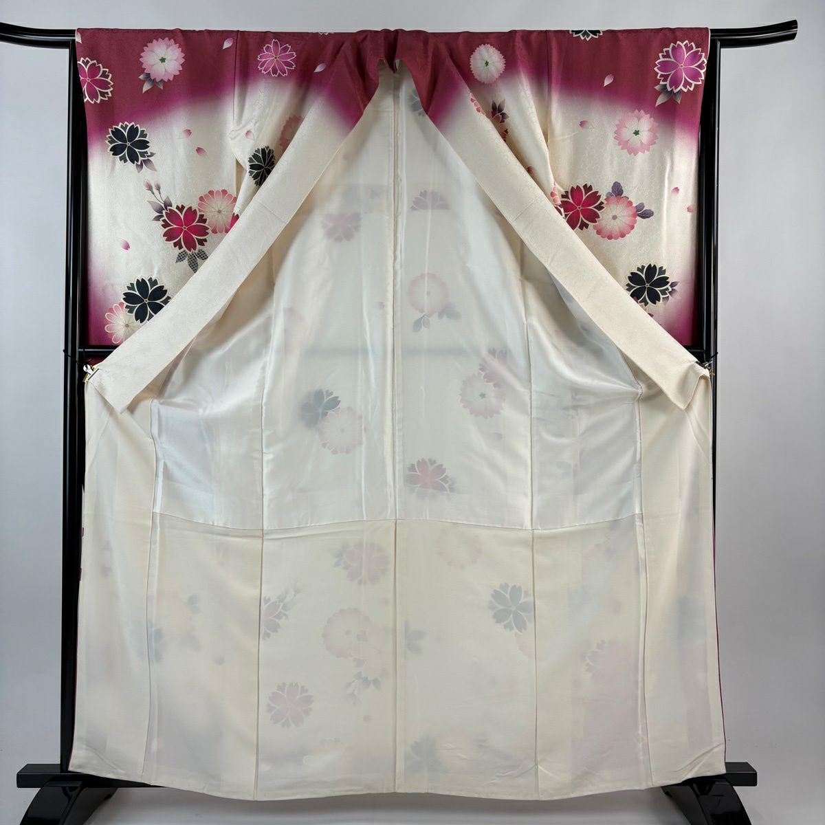 振袖禮服 身長161cm 袖長66cm M 雙層 櫻花 菊花花 金絲 金銀彩 奶油色 純蠶絲 名品級