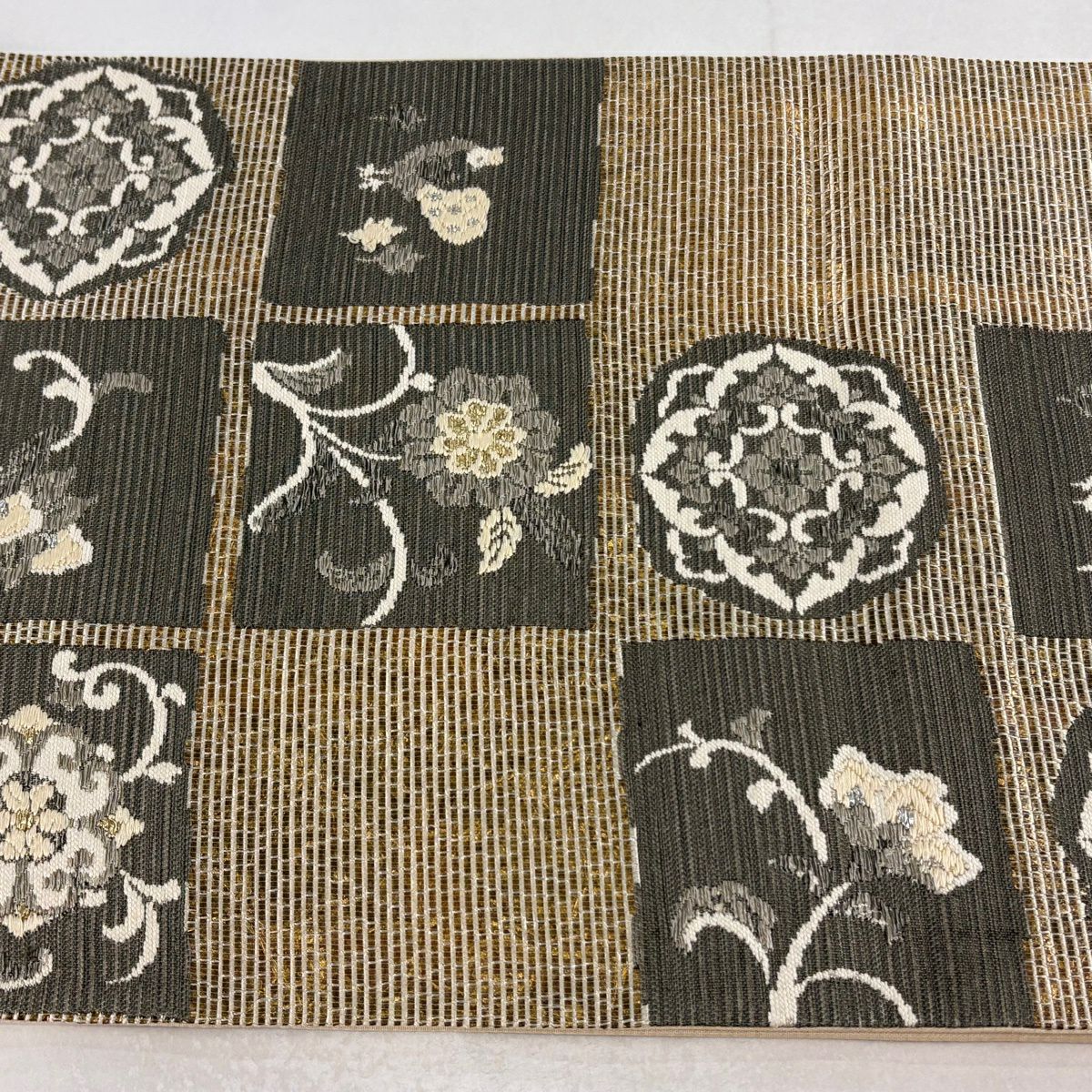 【美品】 袋帶 秀品級 華紋 花鳥 金金箔 刺繡 金 六通 純蠶絲