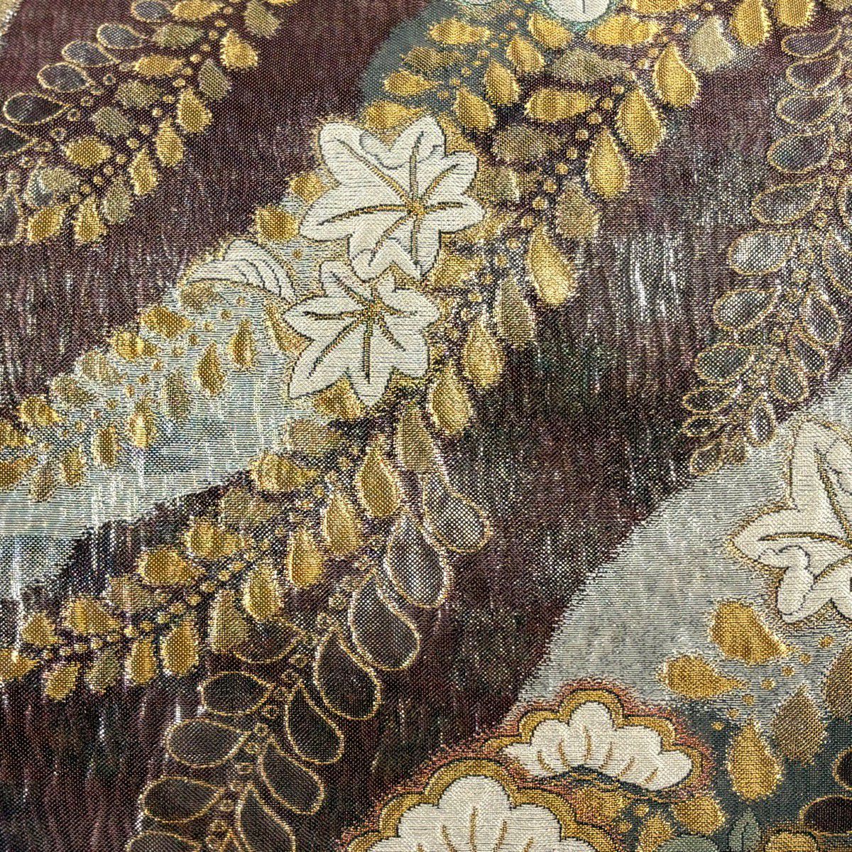 【美品】 袋帶 秀品級 草花紋紋 松樹 金糸 金金箔 紫 六通 純蠶絲