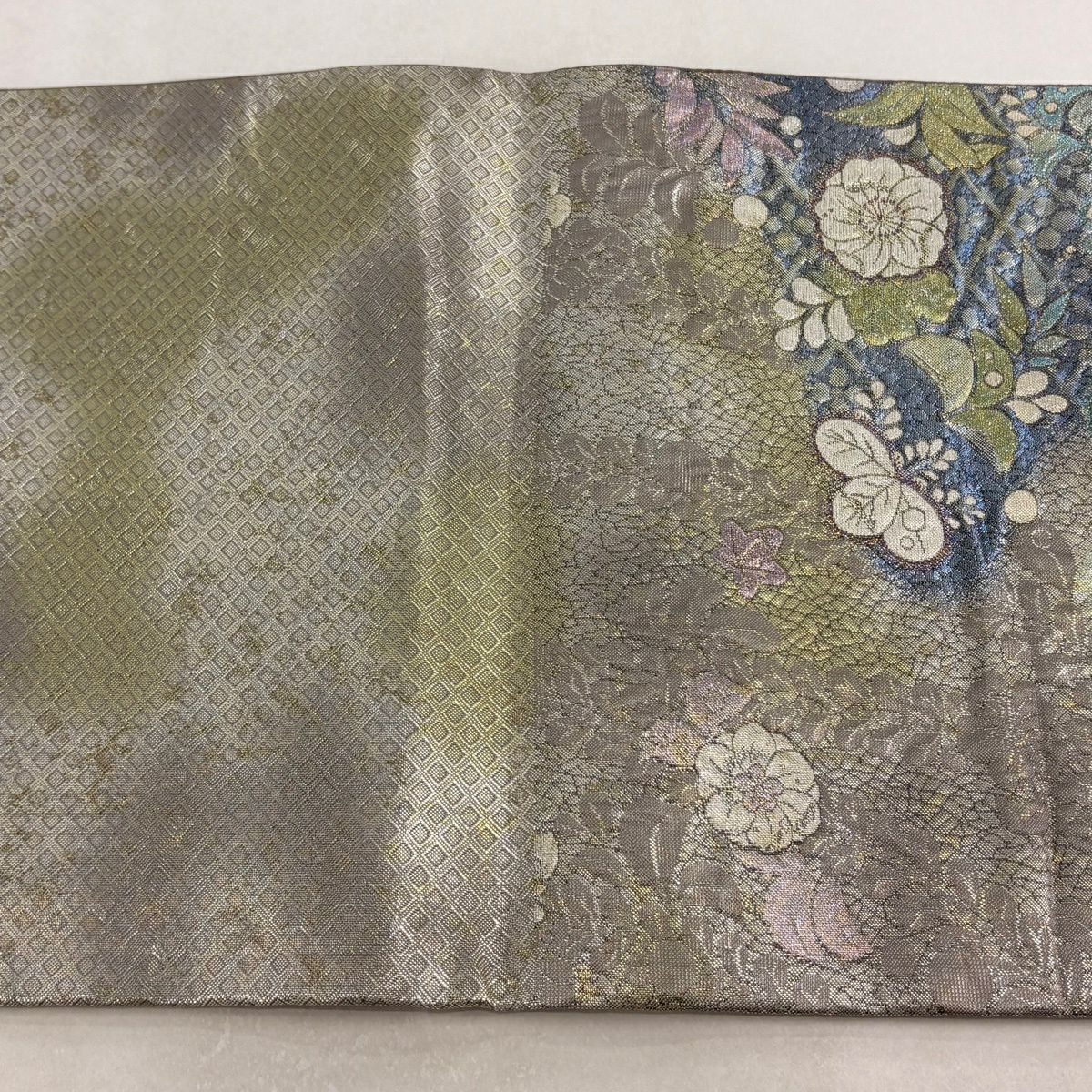【美品】 袋帶 秀品級 大和 辻花染 金絲 金金箔 灰色 六通 純蠶絲