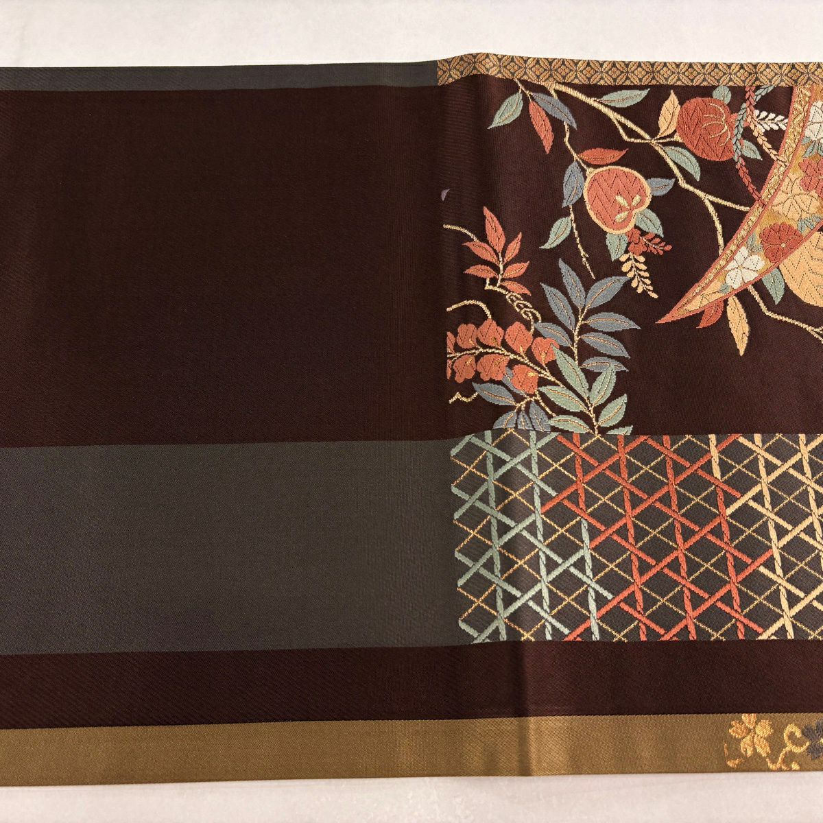 【美品】 袋帶 秀品級 笠 草花紋刺繡 金線 茶紫 六通 純蠶絲