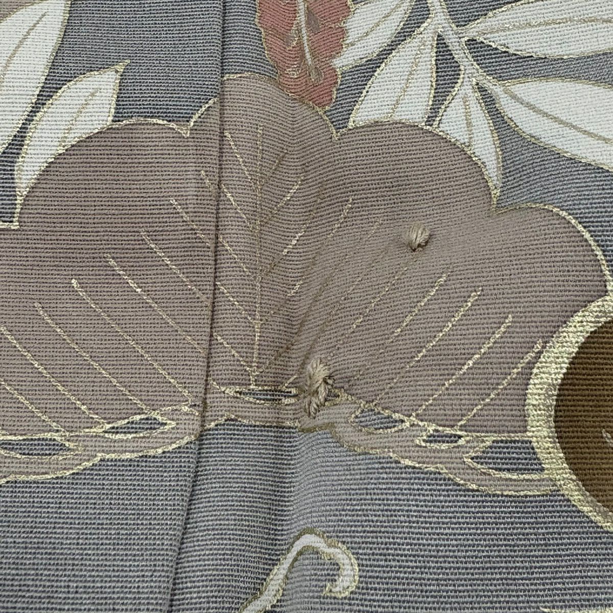 色留袖禮服 身長156.5cm 袖長62cm S 雙層 落款あり 松樹 扇子面 金銀彩 漸層 灰 純蠶絲 秀品級 三つ紋