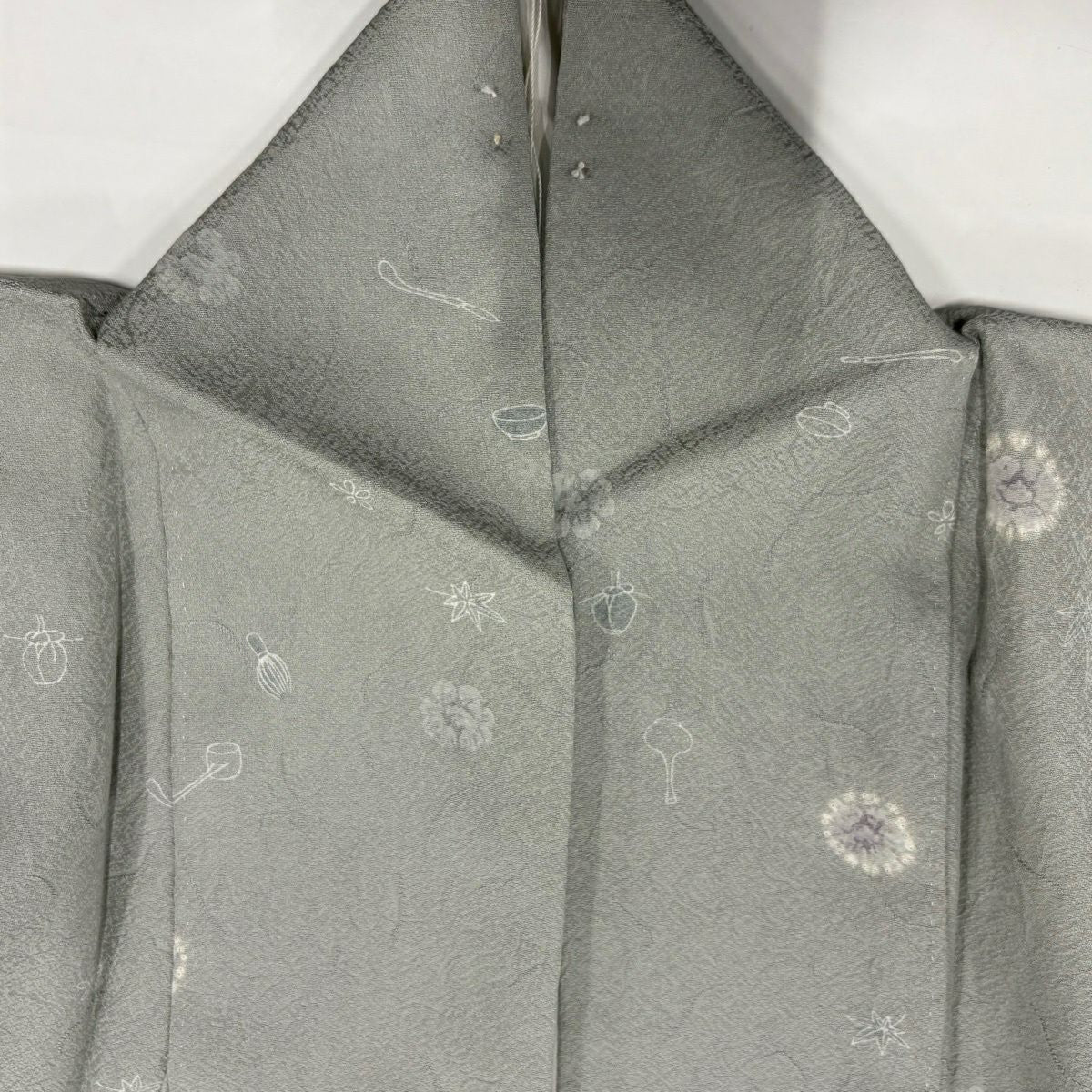 【美品】 小紋 身長163cm 袖長66cm M 雙層 茶器 花 絞染 灰色 純蠶絲 秀品級