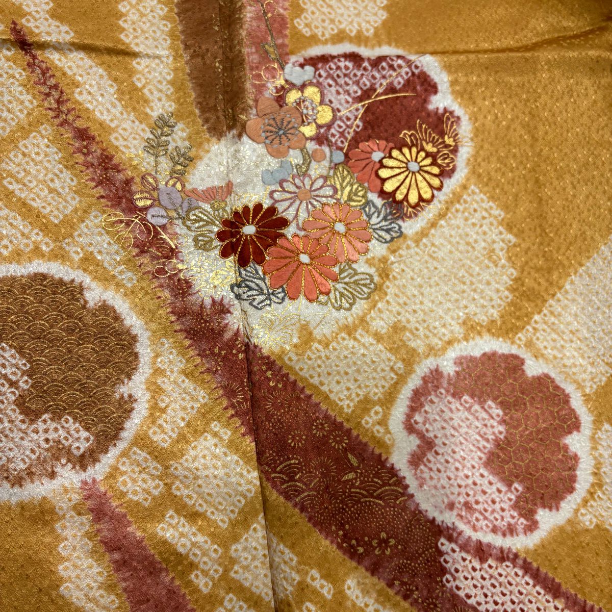 訪問服 身長161cm 袖長64.5cm M 雙層 草花紋紋 雪輪刺繡 絞染 山吹 純蠶絲 秀品級