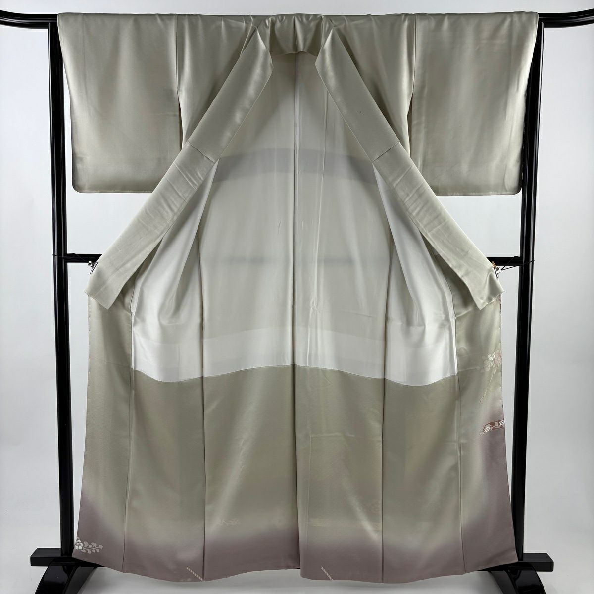 色留袖禮服 身長160.5cm 袖長64.5cm M 雙層 誰が袖 草花紋紋 金絲 金銀彩 淺綠 純蠶絲 優品級 一つ紋