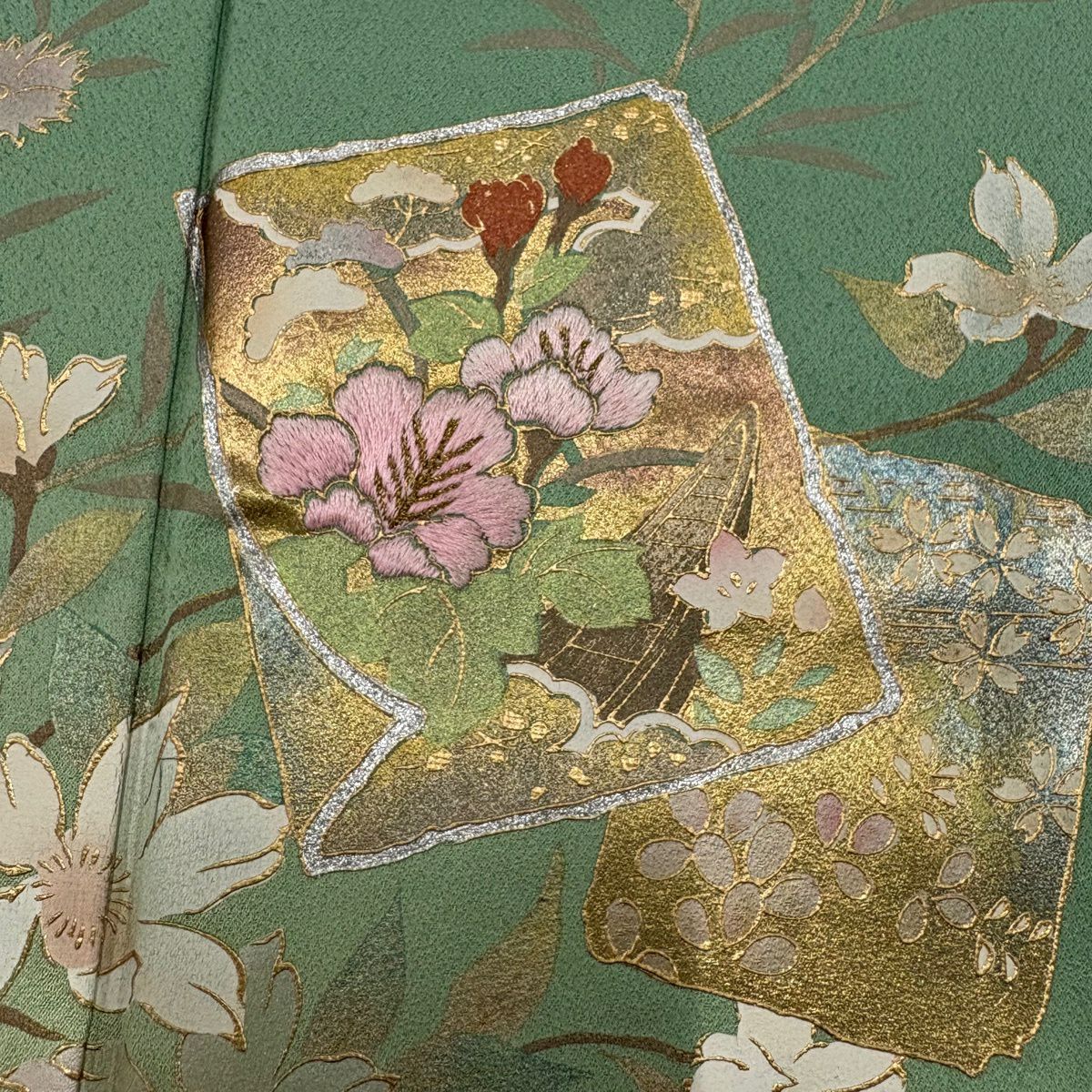 【美品】訪問服 身長163cm 袖長65cm M 雙層 色紙 草花紋紋 金銀彩 刺繡 薄綠 純蠶絲 秀品級