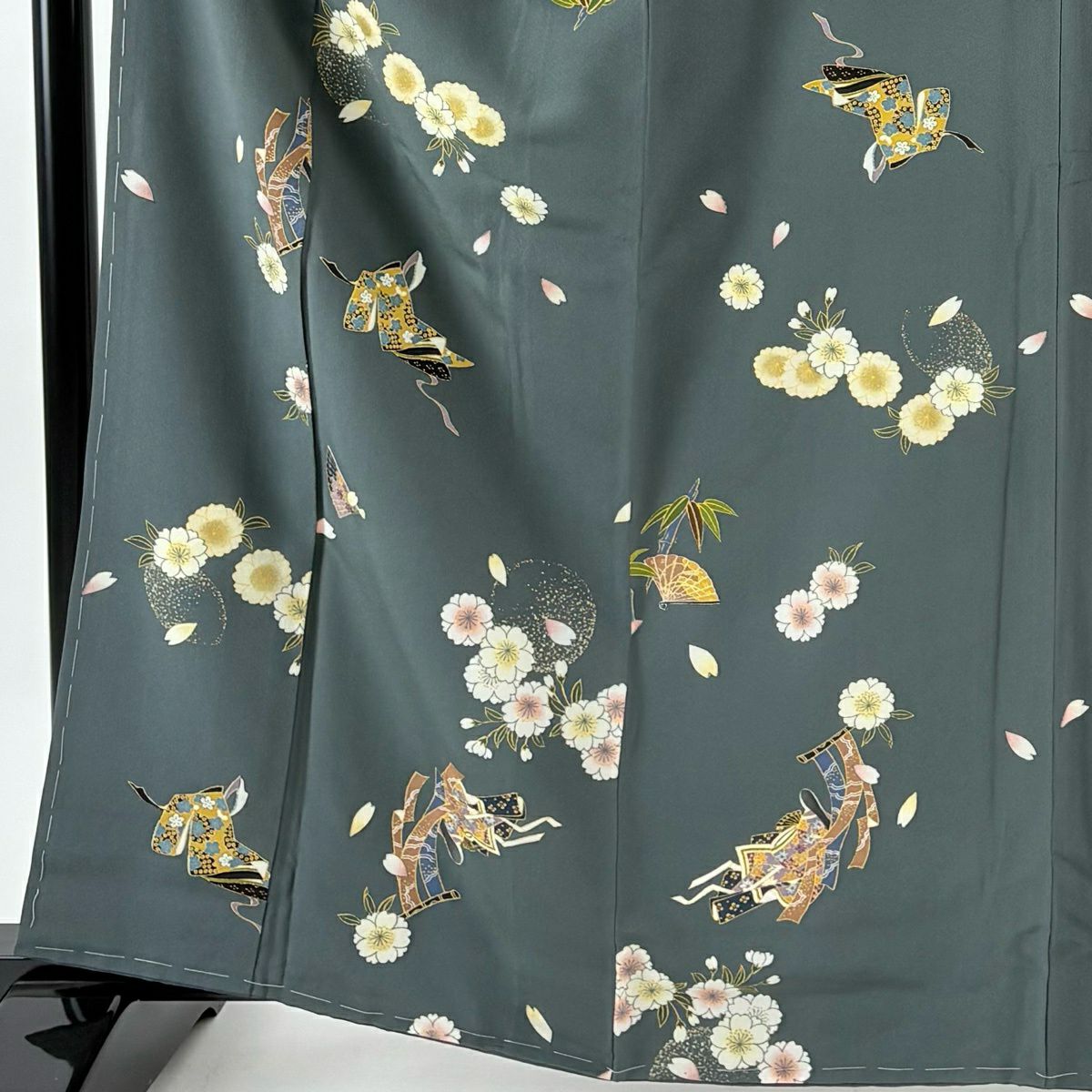 【美品】 小紋 身長162cm 袖長67cm M 雙層 落款あり 櫻花 誰袖 金銀彩 深綠 純蠶絲 秀品級