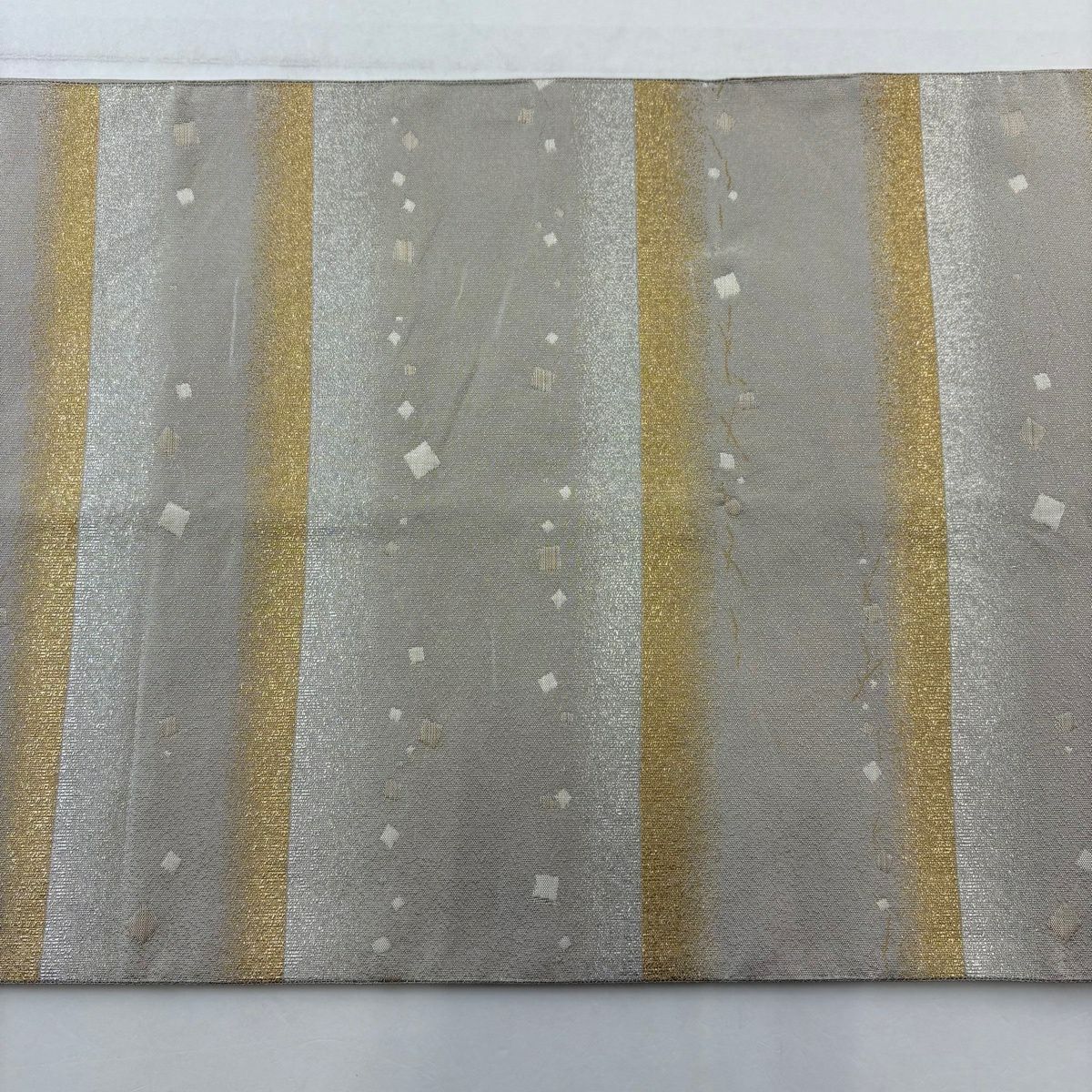 【美品】 袋帶 秀品級 段紋 金金箔散布圖案 金金箔 灰茶 六通 純蠶絲