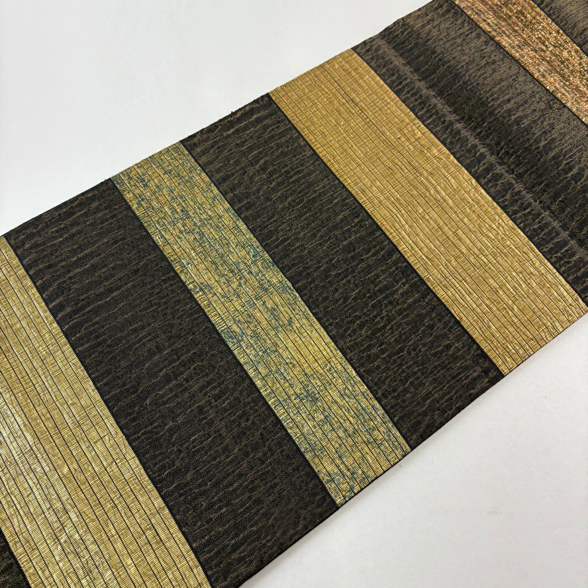 【美品】 袋帶 秀品級 段紋 金金箔 金絲 墨 全通 純蠶絲