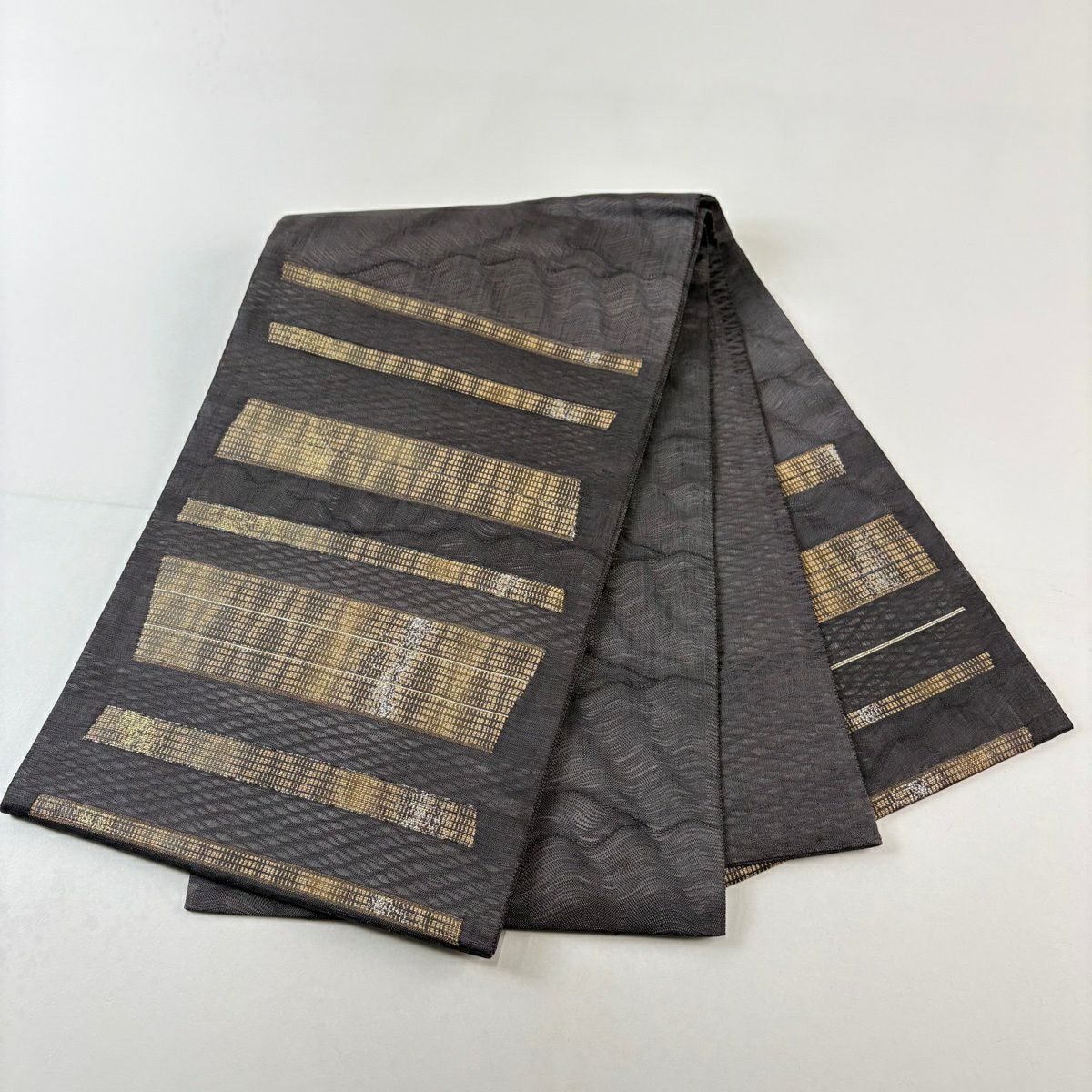 【美品】 袋帶 秀品級 夏帶 段紋 金絲 金金箔 灰色 大鼓圖案 純蠶絲