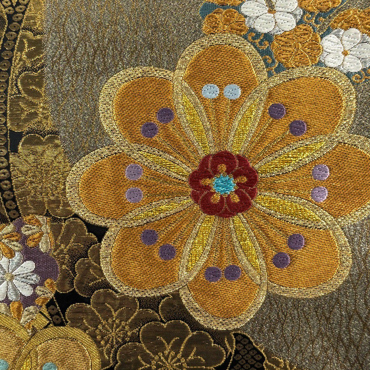 【美品】 袋帶 秀品級 振袖禮服禮服用 花 花唐草紋 金銀線 金金箔 金色 全通 純蠶絲