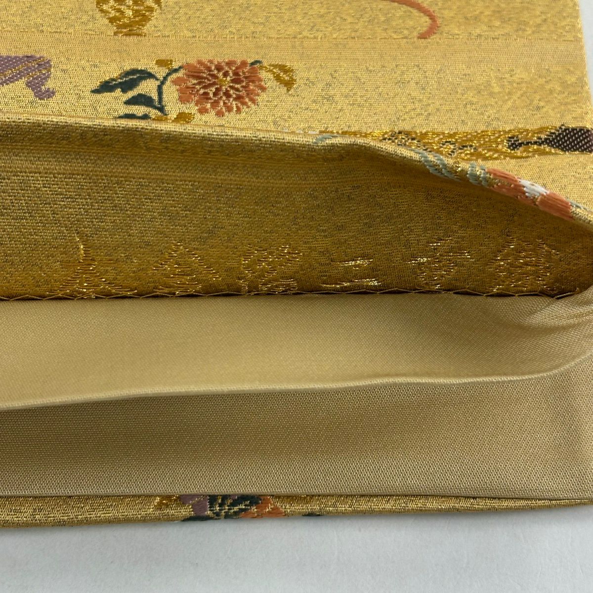 【美品】 袋帶 秀品級 花器 草花紋 金糸 金金箔 山吹茶 六通 純蠶絲