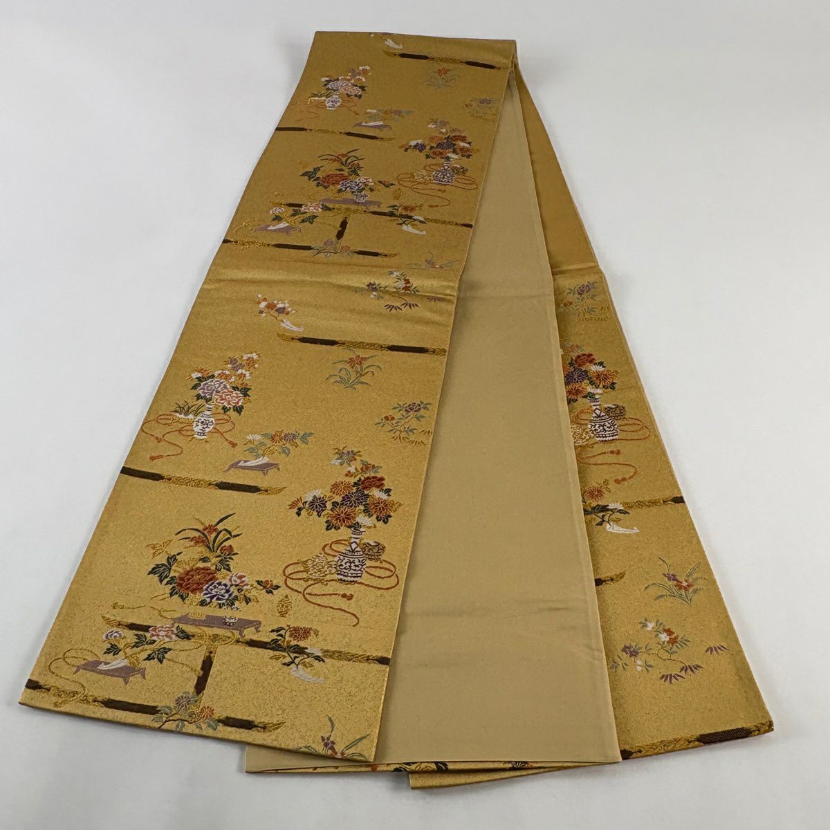 【美品】 袋帶 秀品級 花器 草花紋 金糸 金金箔 山吹茶 六通 純蠶絲