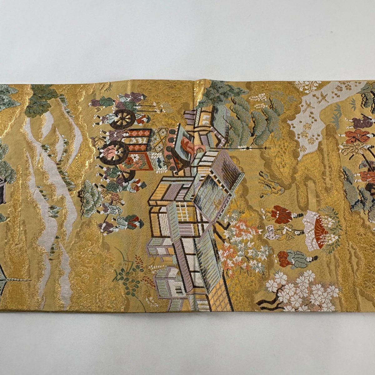 【美品】 袋帶 秀品級 山鉾 人物 金絲 金金箔 米色 六通 純蠶絲