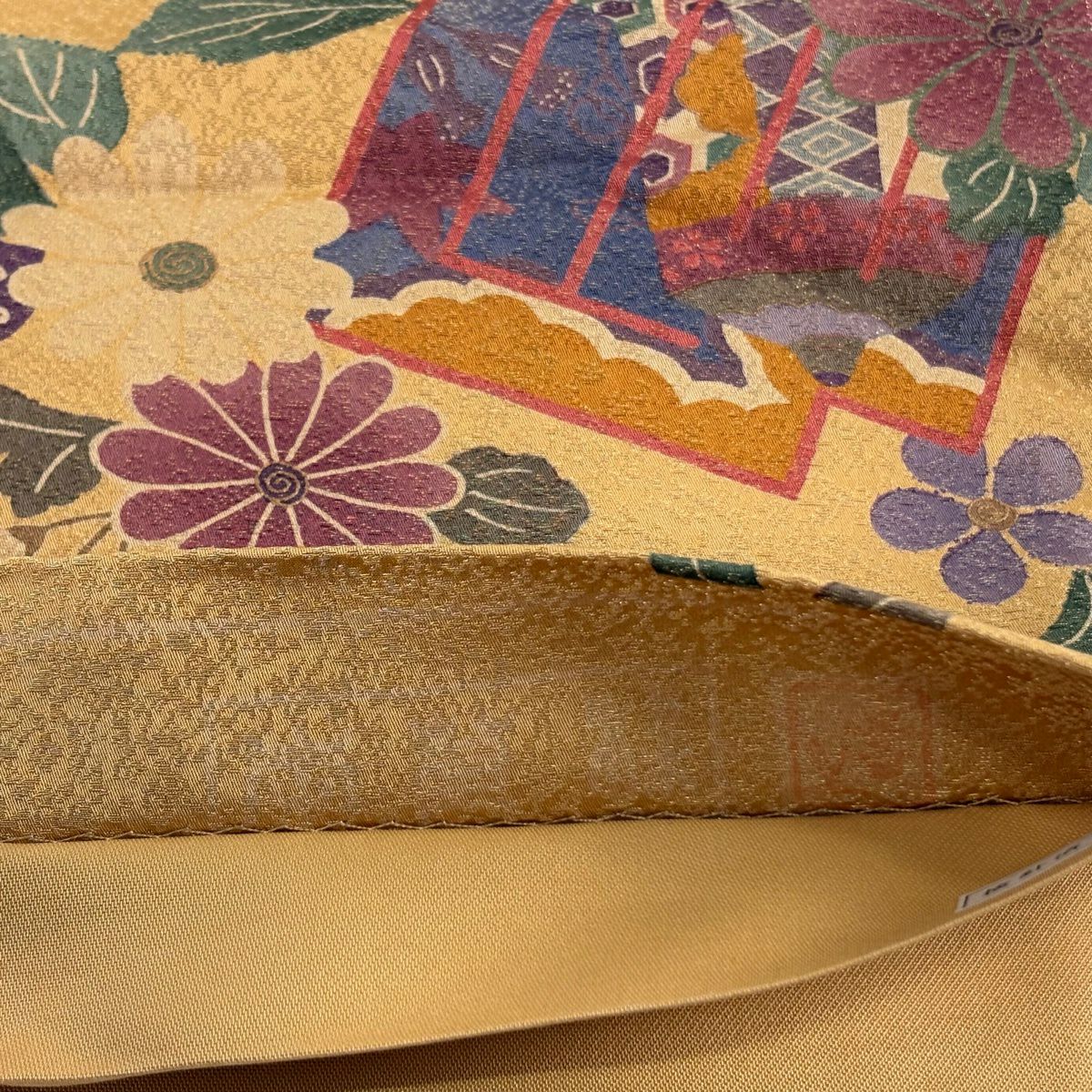【美品】 袋帶 秀品級 落款あり 源氏香 草花紋 金絲 金銀彩 茶紫 お太鼓柄 純蠶絲
