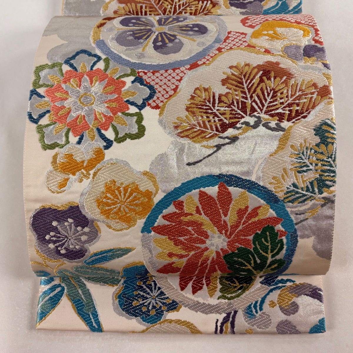 袋帶 秀品級 松樹竹子梅花 菊花 刺繡 金金箔 奶油 六通 純蠶絲