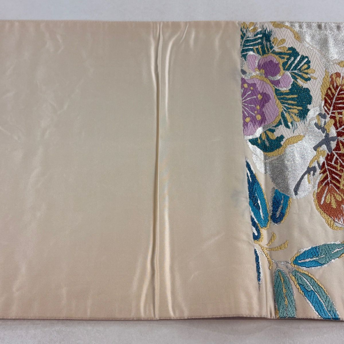 袋帶 秀品級 松樹竹子梅花 菊花 刺繡 金金箔 奶油 六通 純蠶絲