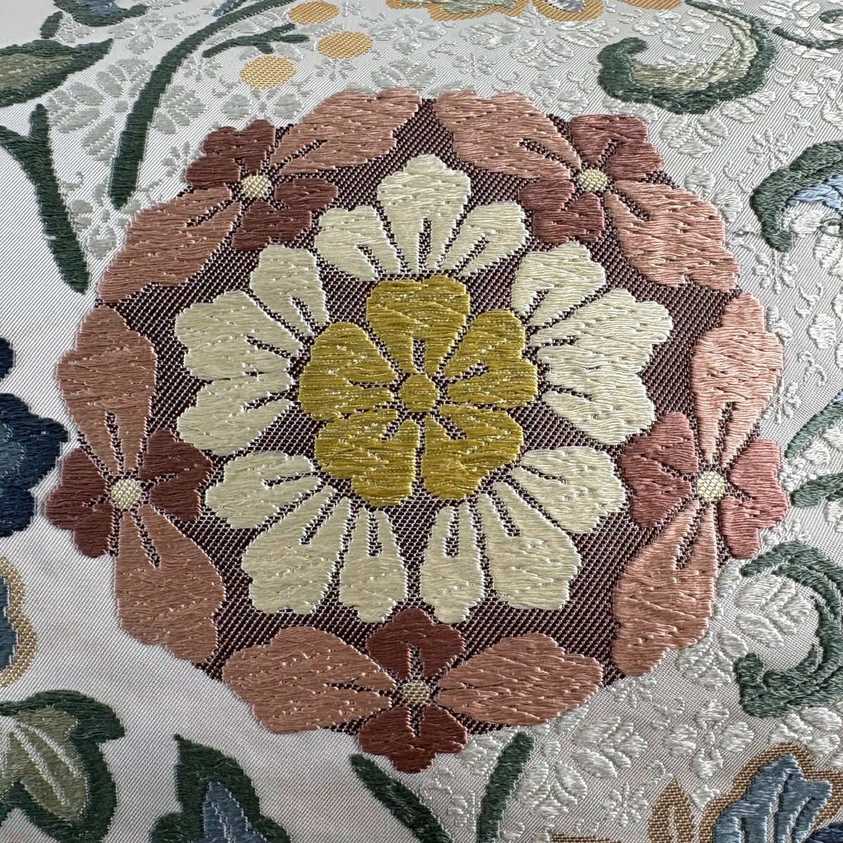 袋帶 名品級 華紋 草花紋紋 金金箔 唐織 米色 六通 純蠶絲
