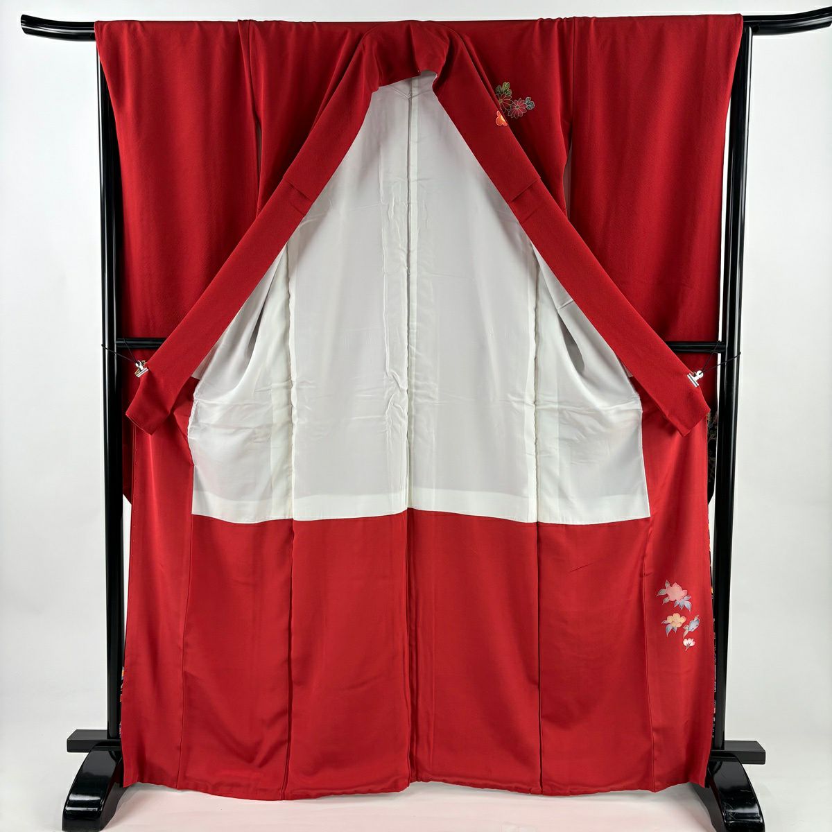 【美品】振袖禮服 身長164.5cm 袖長66cm M 雙層 落款あり 蝶 松樹竹子梅花 染分 ぼかし 紅 純蠶絲 秀品級