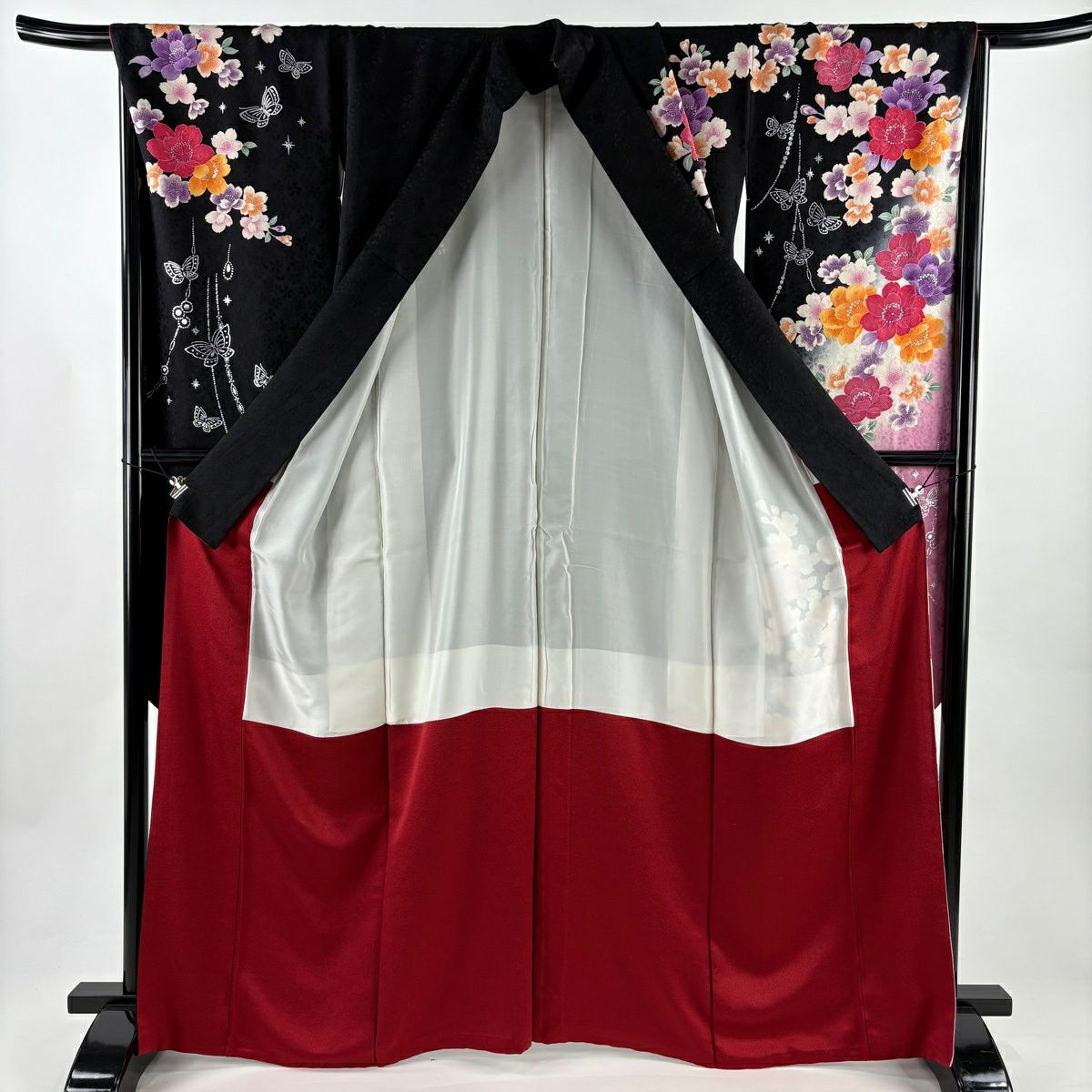 【美品】振袖禮服 身長166cm 袖長67.5cm L 雙層 櫻花 蝴蝶 金銀彩 金金箔 黑 純蠶絲 名品級