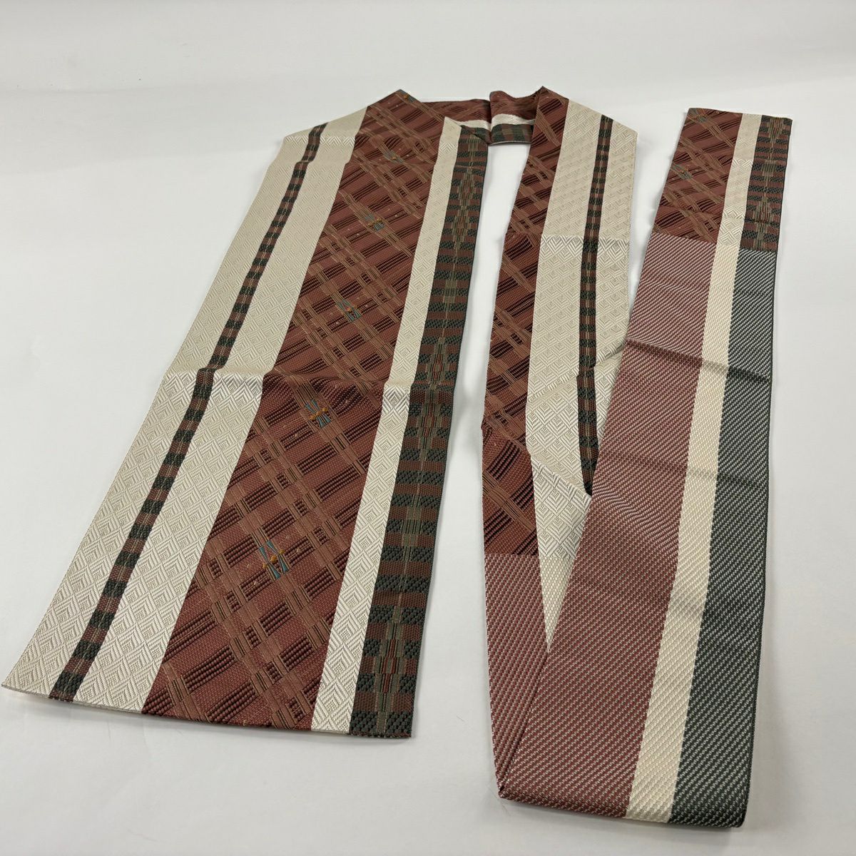 【美品】名古屋帶 優品級 八寸名古屋帶 紗紋 幾何學 金絲 紅茶 純蠶絲