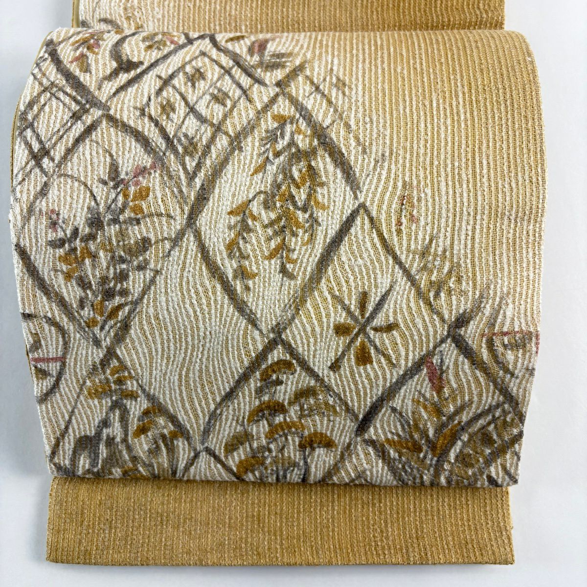 【美品】 袋帶 秀品級 草花紋 薄黃土 深藍色 お太鼓圖案 純蠶絲